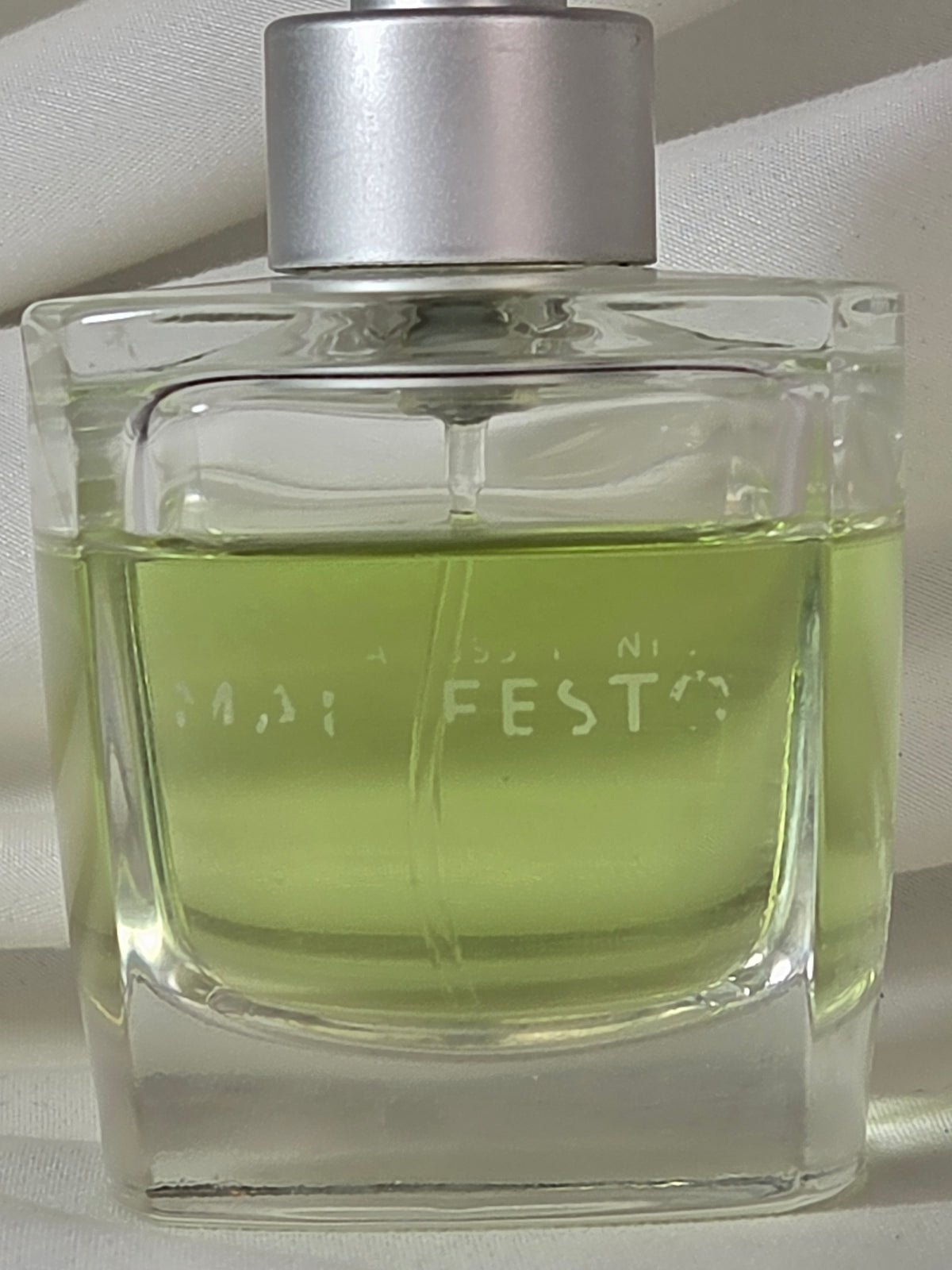 Isabella Rossellini Manifesto Eau de Toilette 1.7 oz 50 mL Discontinued Perfume