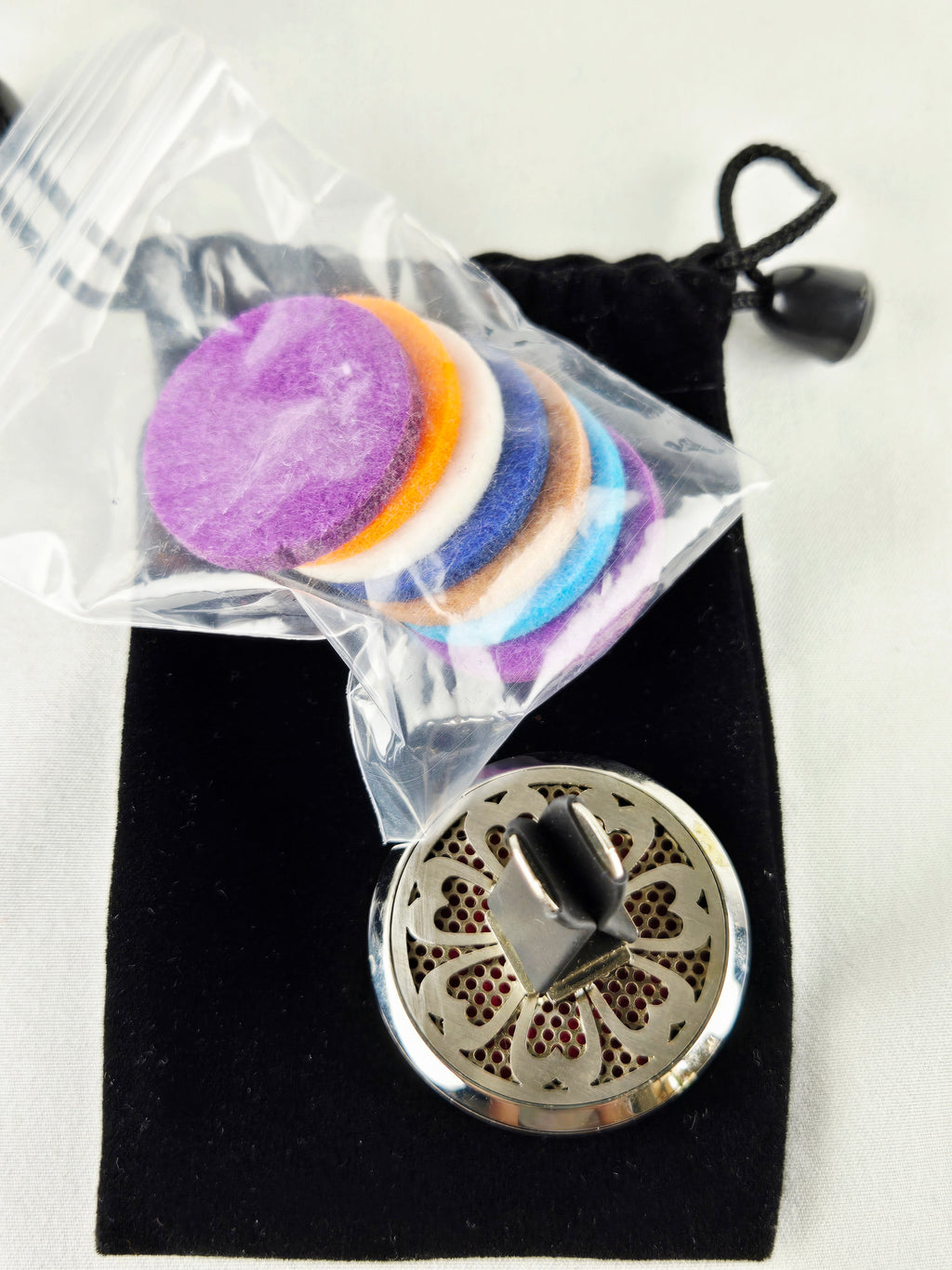 Tree of Life Car Air Vent Scent Diffuser – Silver Tone | Felt Pads Included