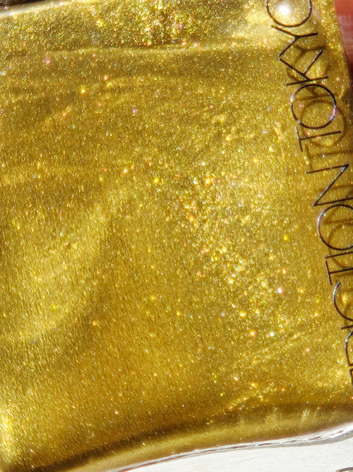Addiction Tokyo “Unknown Familiar” Gold Shimmer Nail Polish — Rare Discontinued Shade