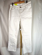 INC International Concepts White Floral Embroidered Straight Leg Crop Jeans Size 6 NWT