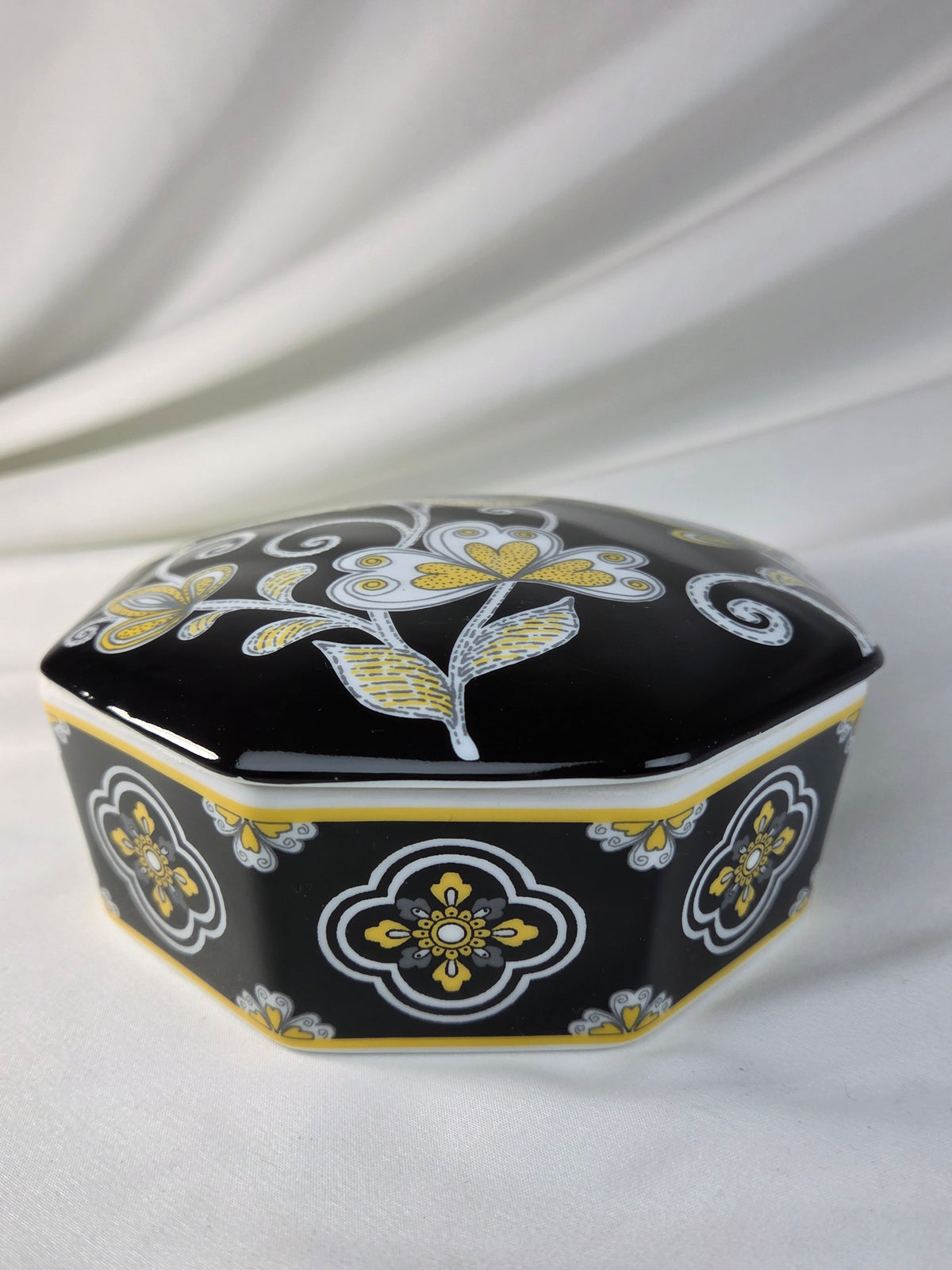 Vera Bradley Yellow Bird Porcelain Trinket Box by Andrea by Sadek