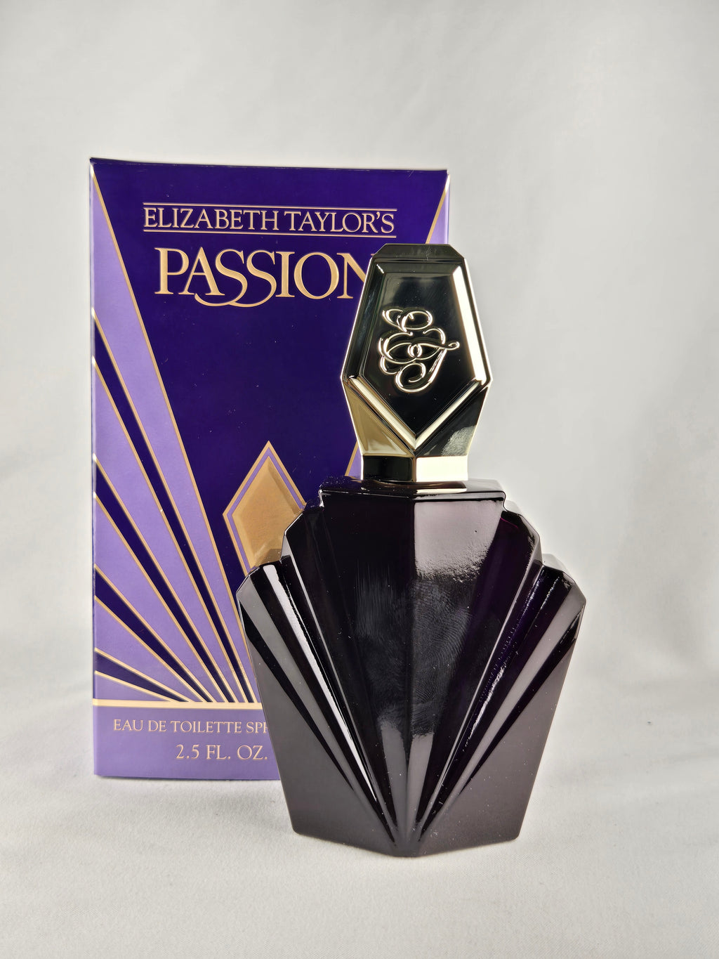 Elizabeth Taylor Passion Eau de Toilette Spray 2.5 oz Women Fragrance