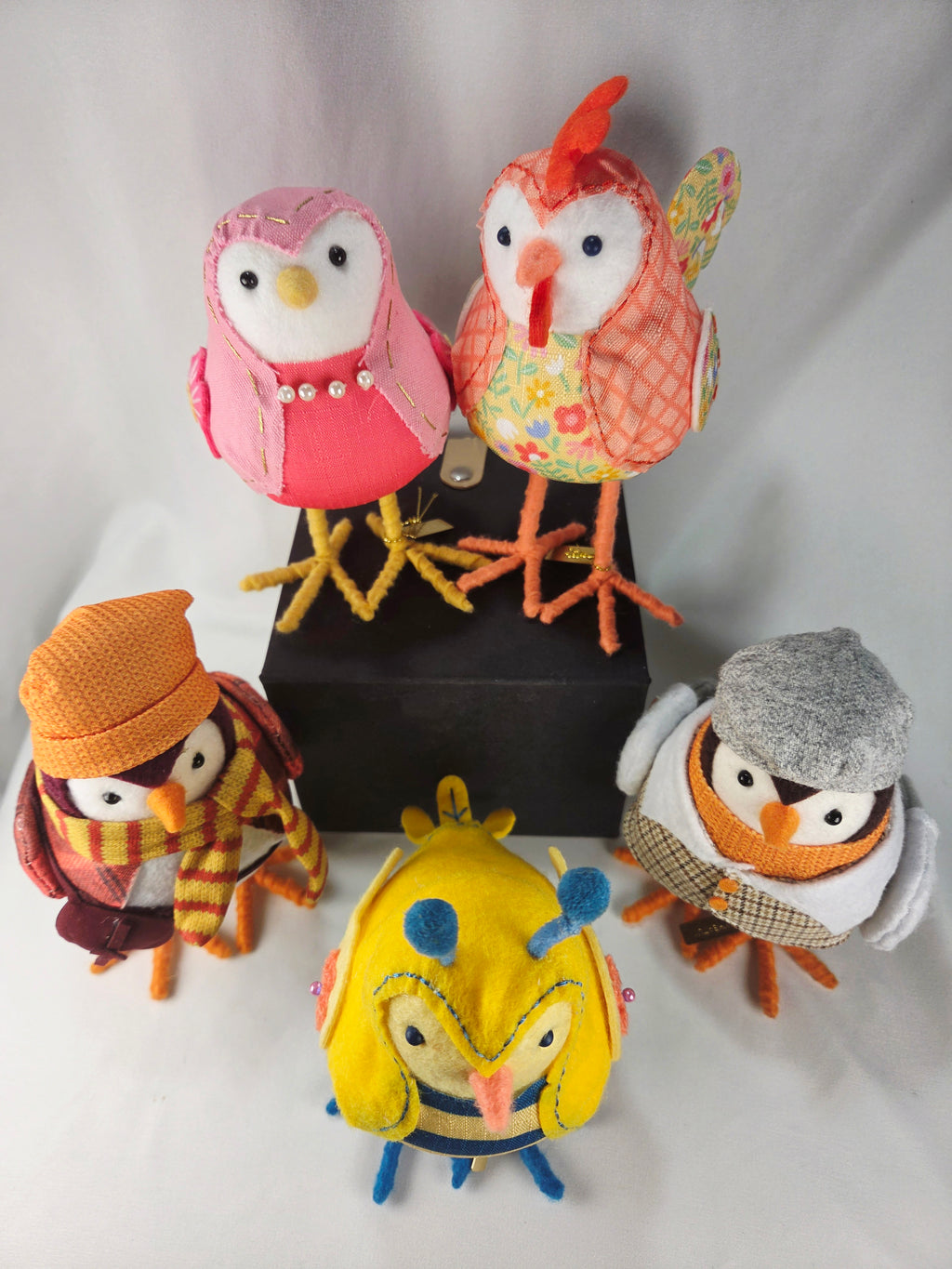 Spritz Birds Set of 5 Beezy Saffron Wheatly Blossom Coopster Plush Decor Collection