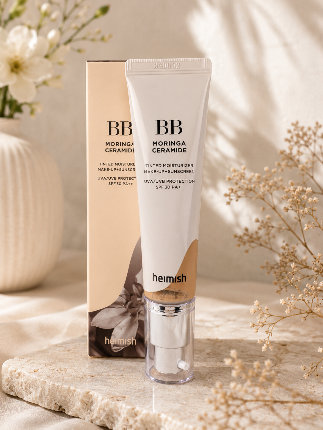 
Heimish Moringa Ceramide BB Cream SPF30 PA++ 27N Light Tan Korean Beauty Tinted Moisturizer