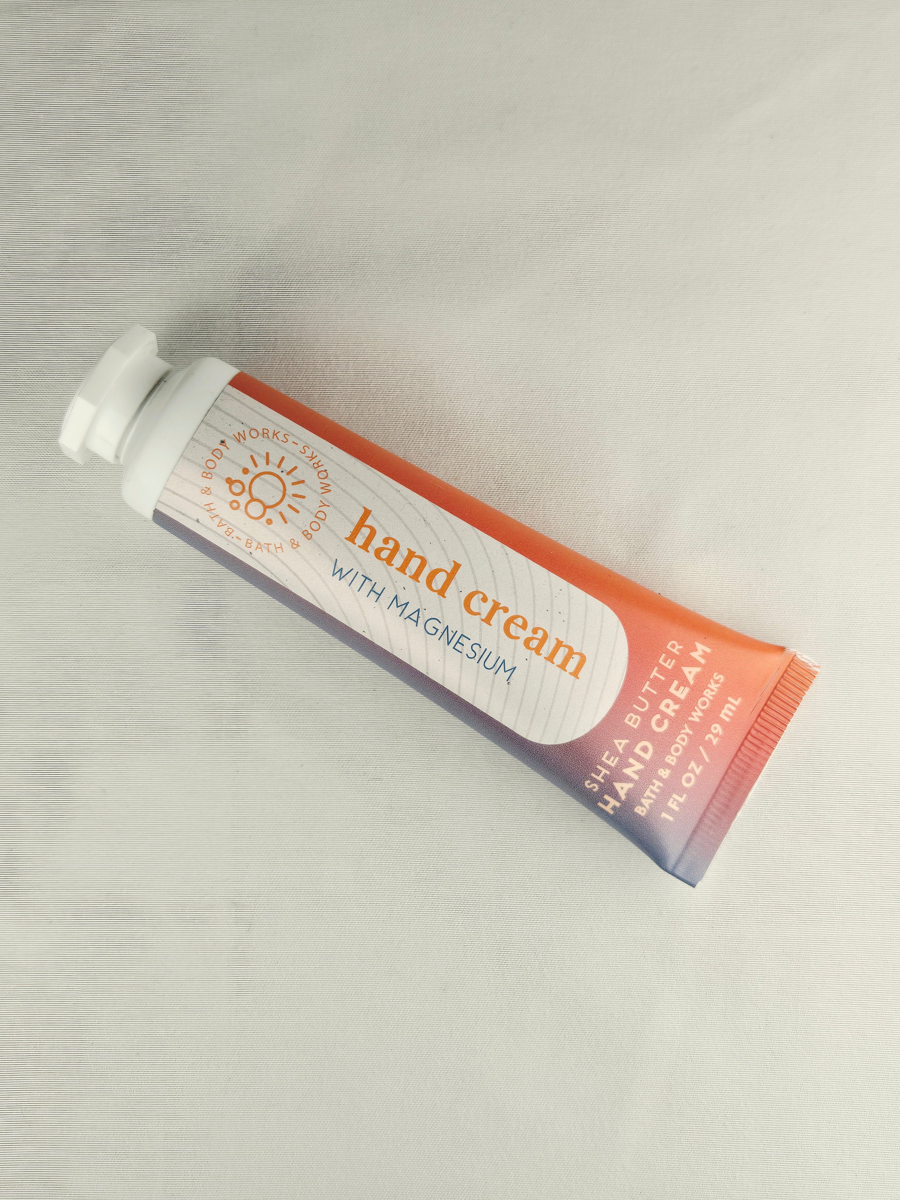 Bath & Body Works Magnesium Shea Butter Hand Cream 1 oz Travel Size (Retired Line)