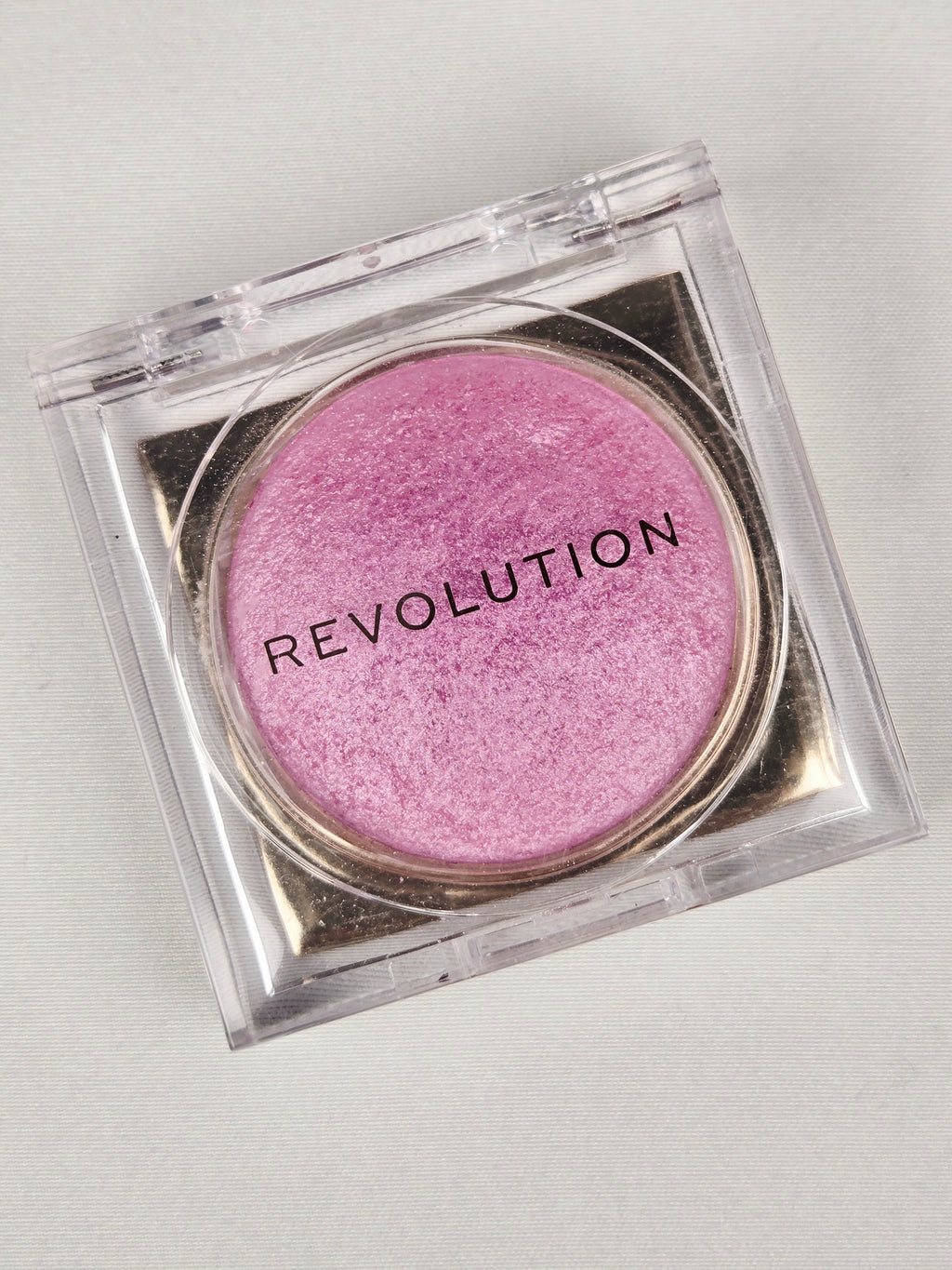 Revolution Beauty London- Lick of Lilac Baked Blush