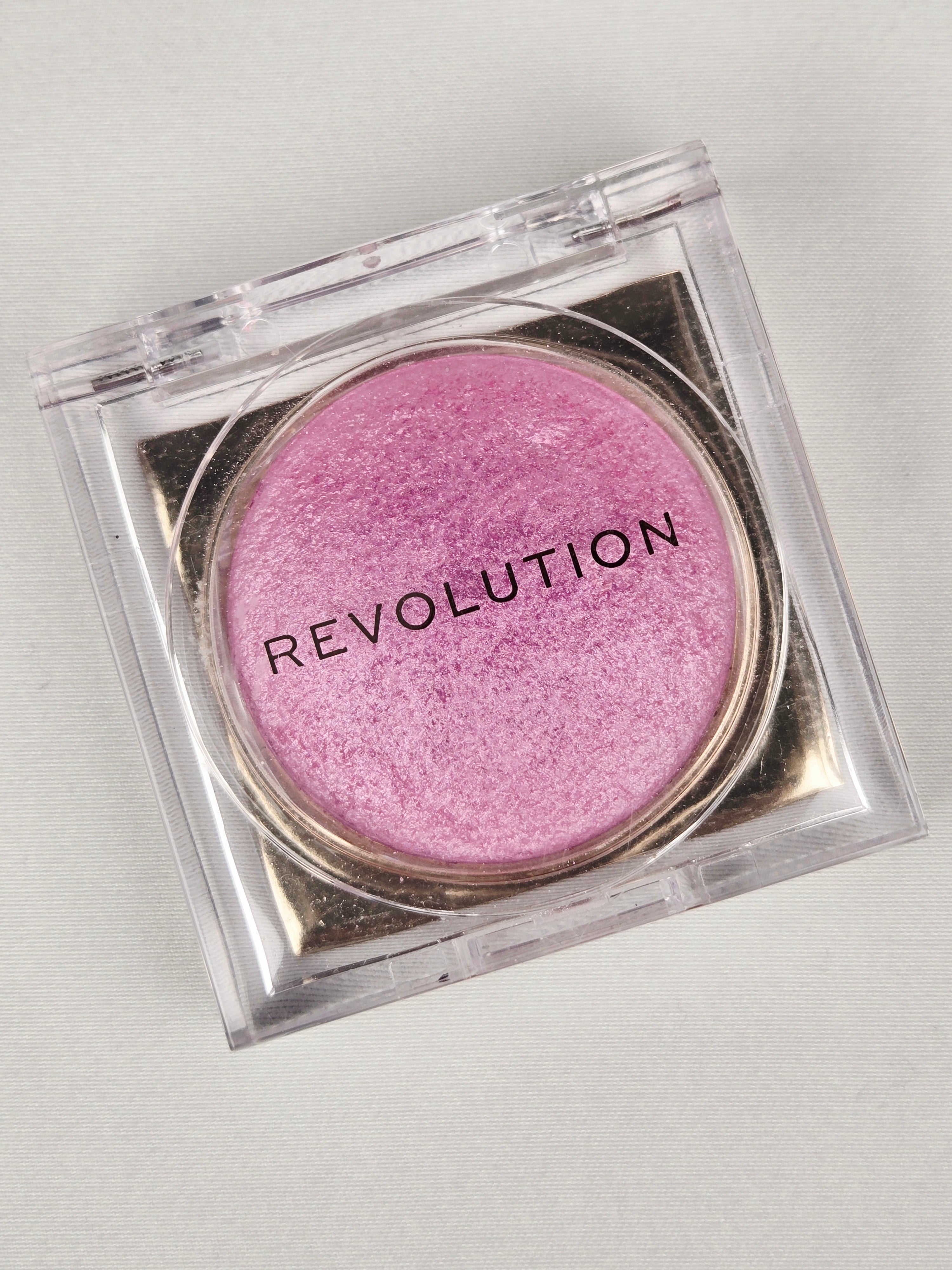 Revolution Beauty London- Lick of Lilac Baked Blush