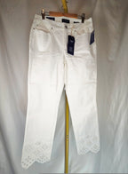 Charter Club Bristol White Eyelet Embroidered Ankle Jeans — NWT Size 6