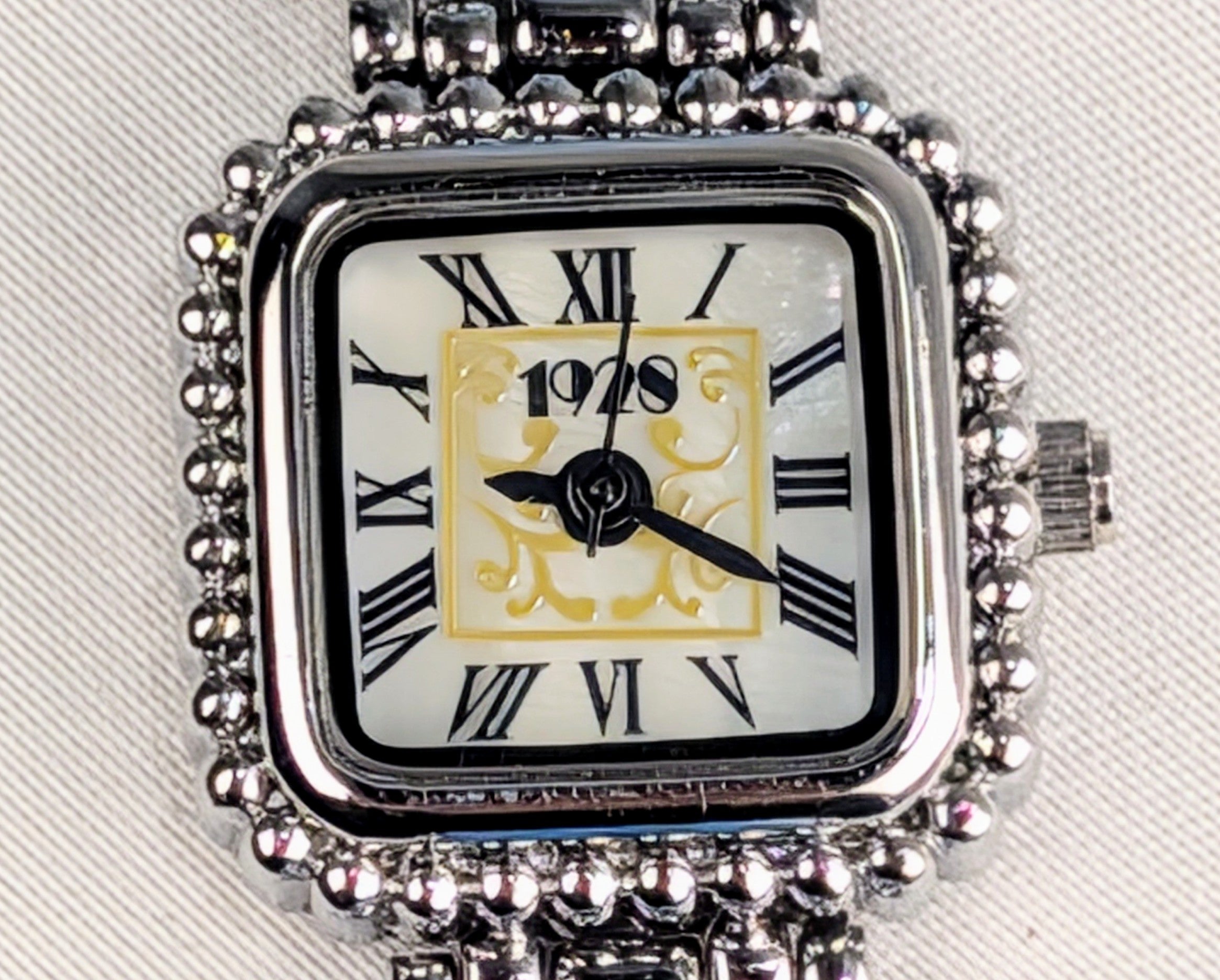 Vintage 1928 Turquoise Style Bracelet Watch Southwestern Beaded Silver Tone