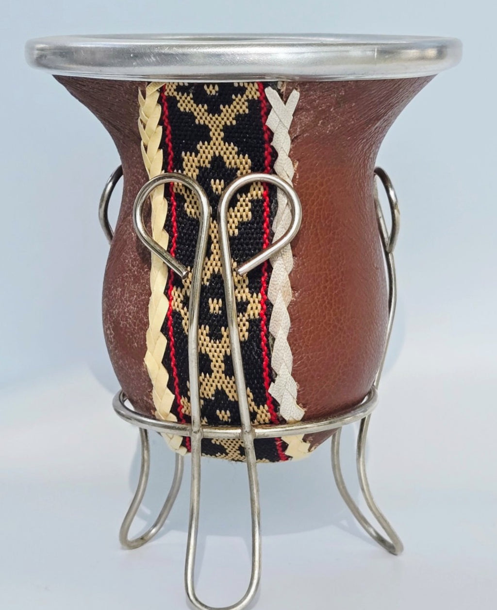 Traditional Yerba Mate Gourd Cup with Metal Stand – Rustic Mate Tea Vessel
