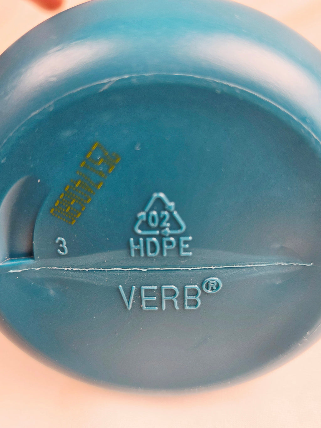 VERB Hydrate Shampoo 32 oz 946 mL Jumbo Size Moisturizing Shampoo for Dry Frizzy Hair
