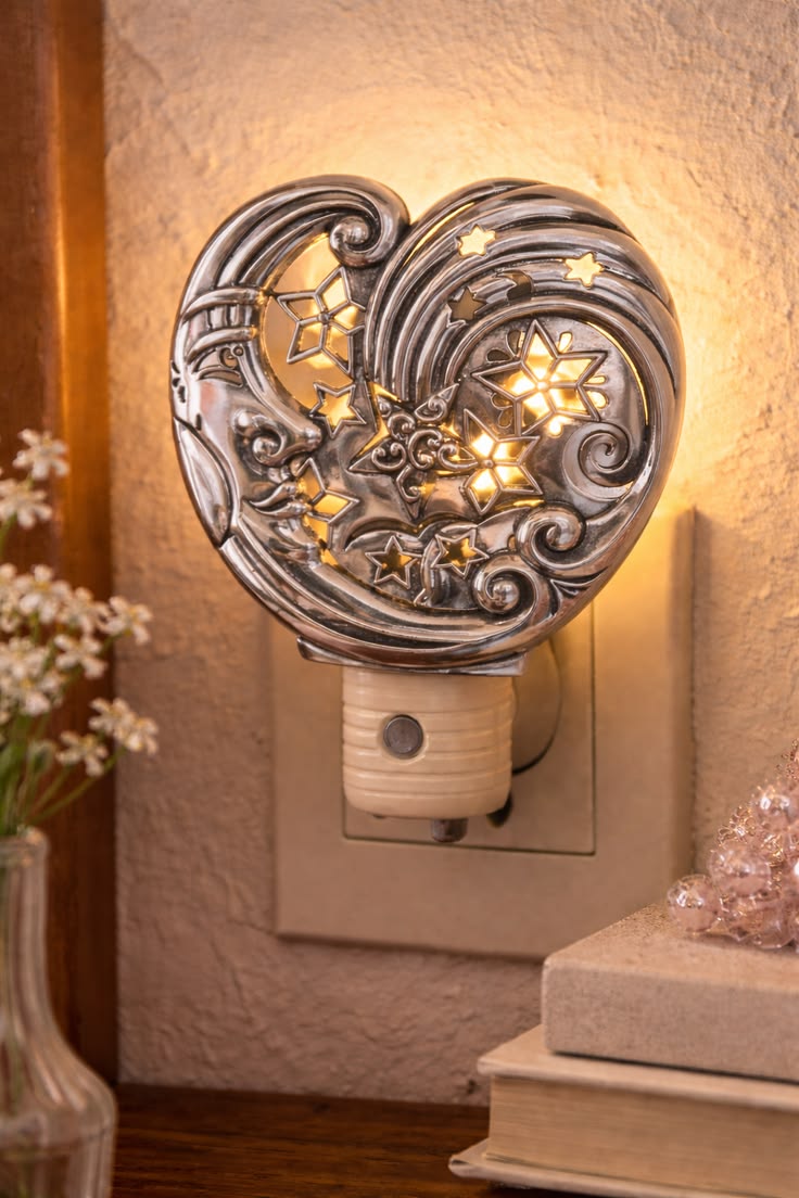 Brighton Vintage Celestial Moon & Stars Night Light – Rare Retired Design Silver Tone Plug-In Lamp