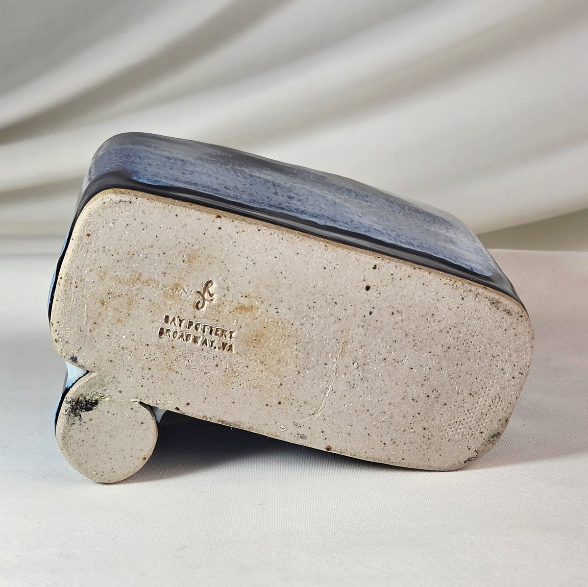 Bay Pottery Blue Drip Glaze Stoneware Desk Organizer & Pen Holder – Virginia Pottery