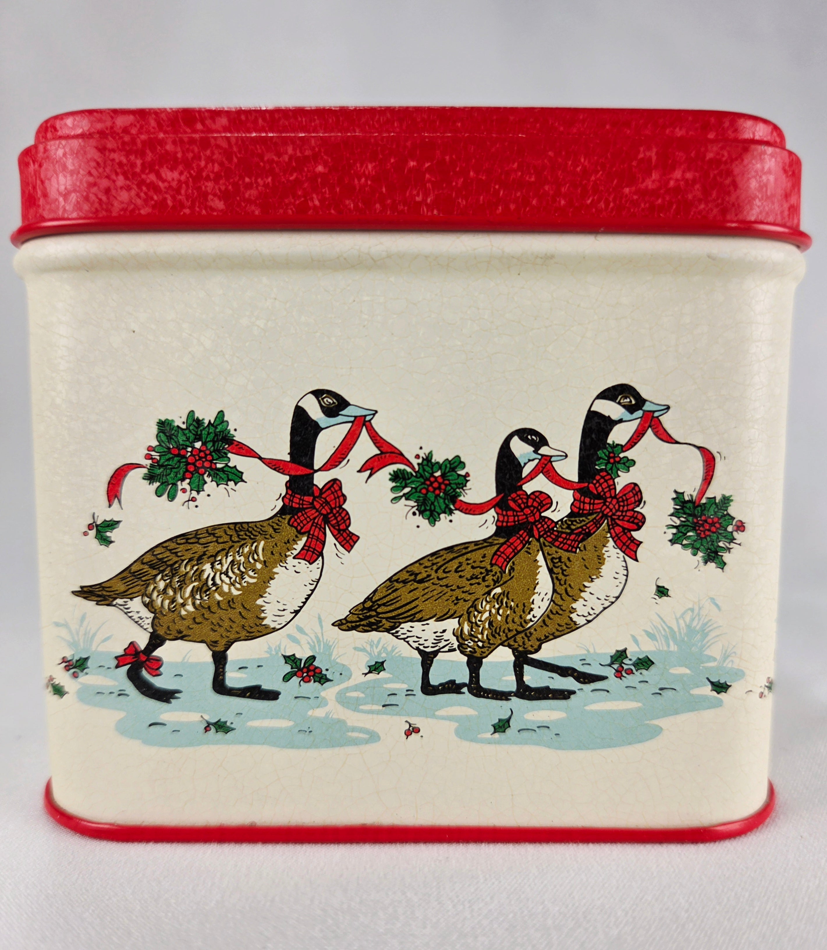 Vintage Potpourri Press Christmas Geese Tin w Matching Coaster Set Holiday Decor