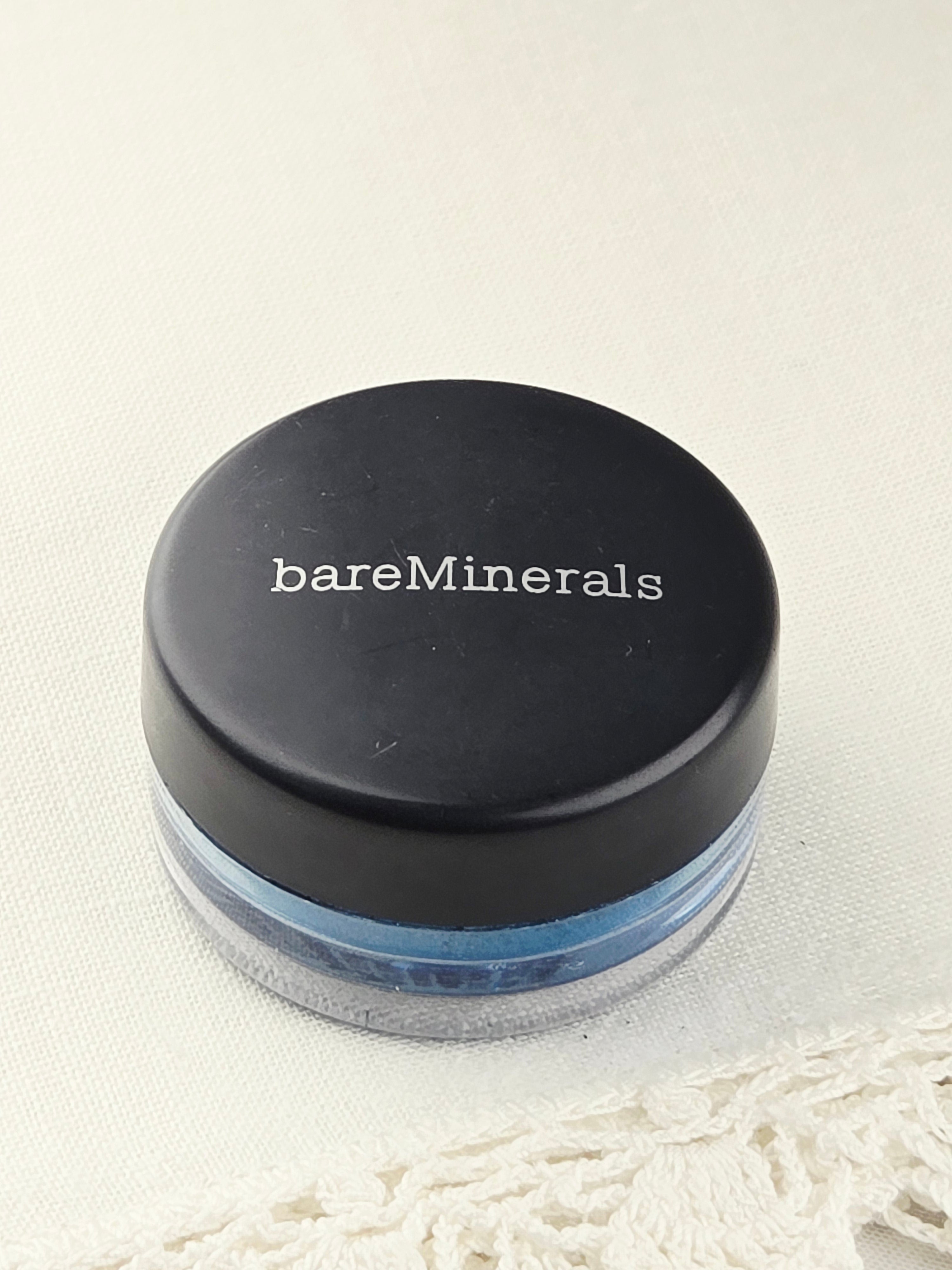 bareMinerals Loose Mineral Eyeshadow Pigment - Deep Blue Shimmer – Discontinued Shade “Ell-If-I-Know”
