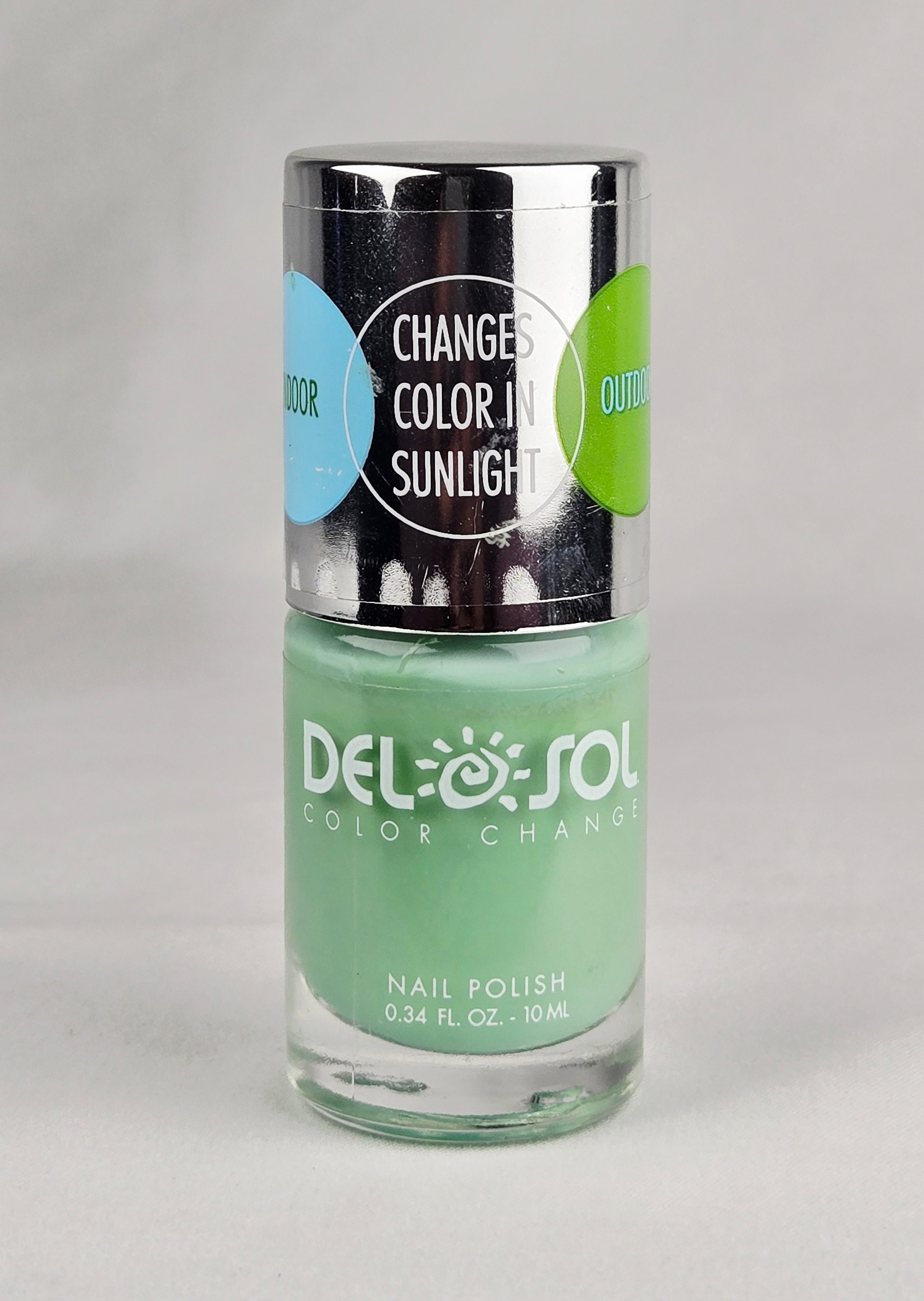 Del Sol Color Change Nail Polish – Vintage Sunlight Activated Photochromic Green Polish