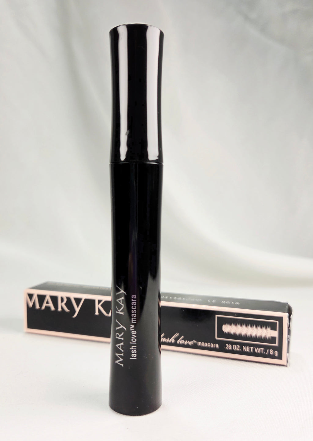 Mary Kay Lash Love Mascara Black | Full Size Lash Defining Volumizing Mascara