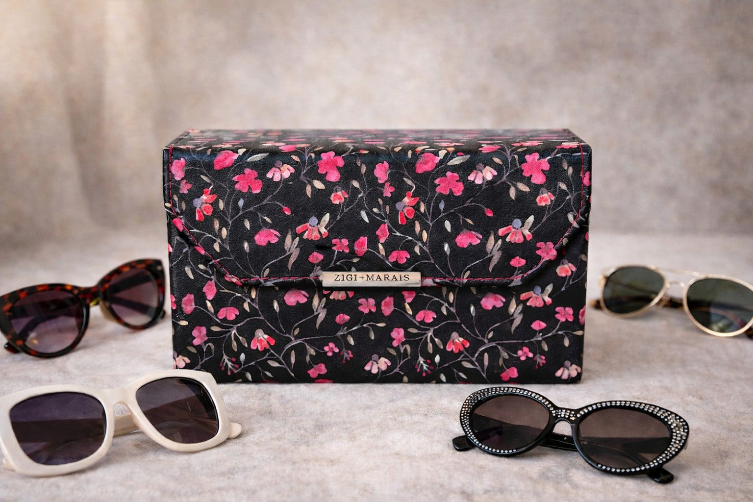 Zigi + Marais Floral Hard Shell Eyeglass Case hlder for 4 pairs of eyeglass sunglasses