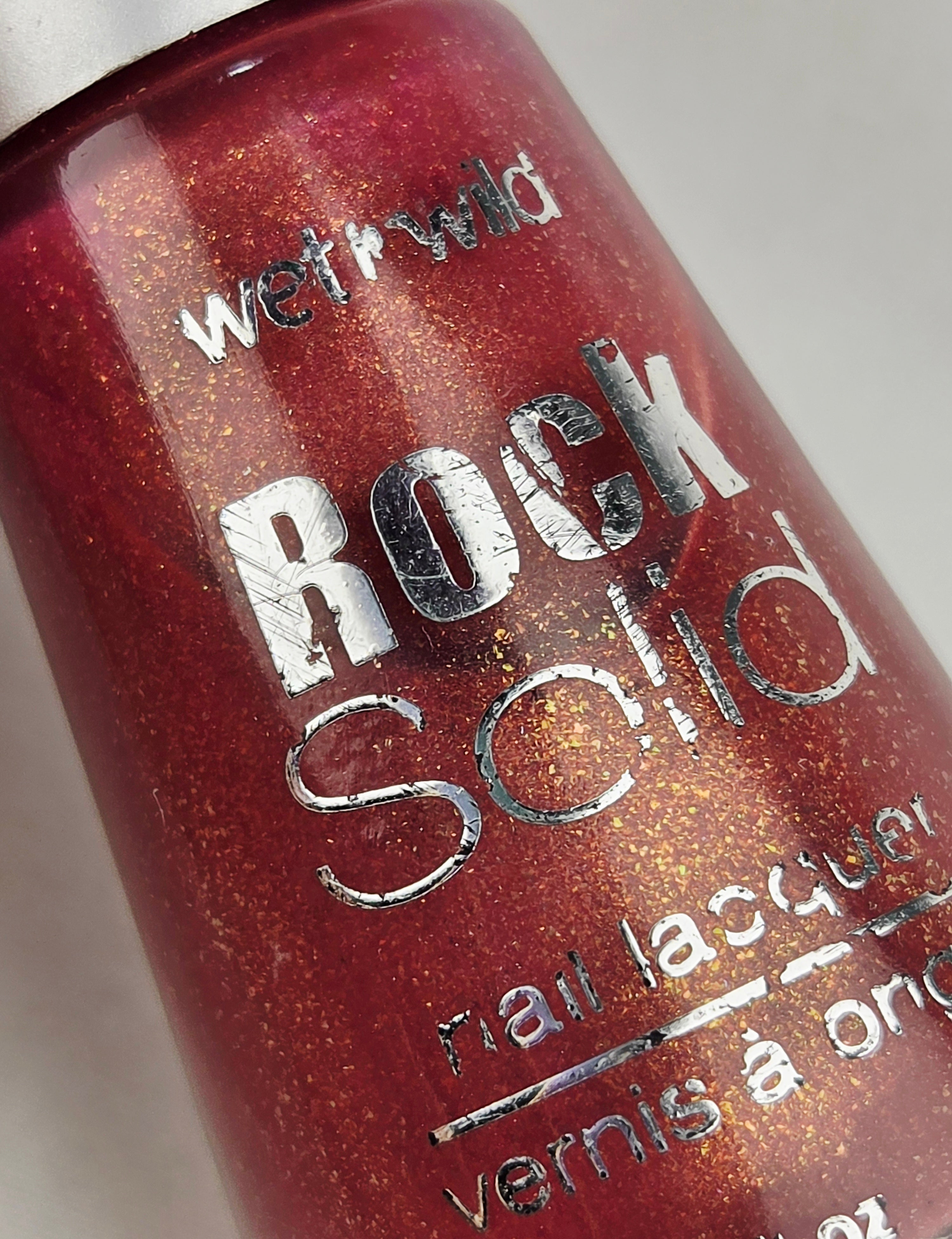Wet n Wild Rock Solid Nail Polish 225 Quartz of Course Rose Shimmer Diamond Powder