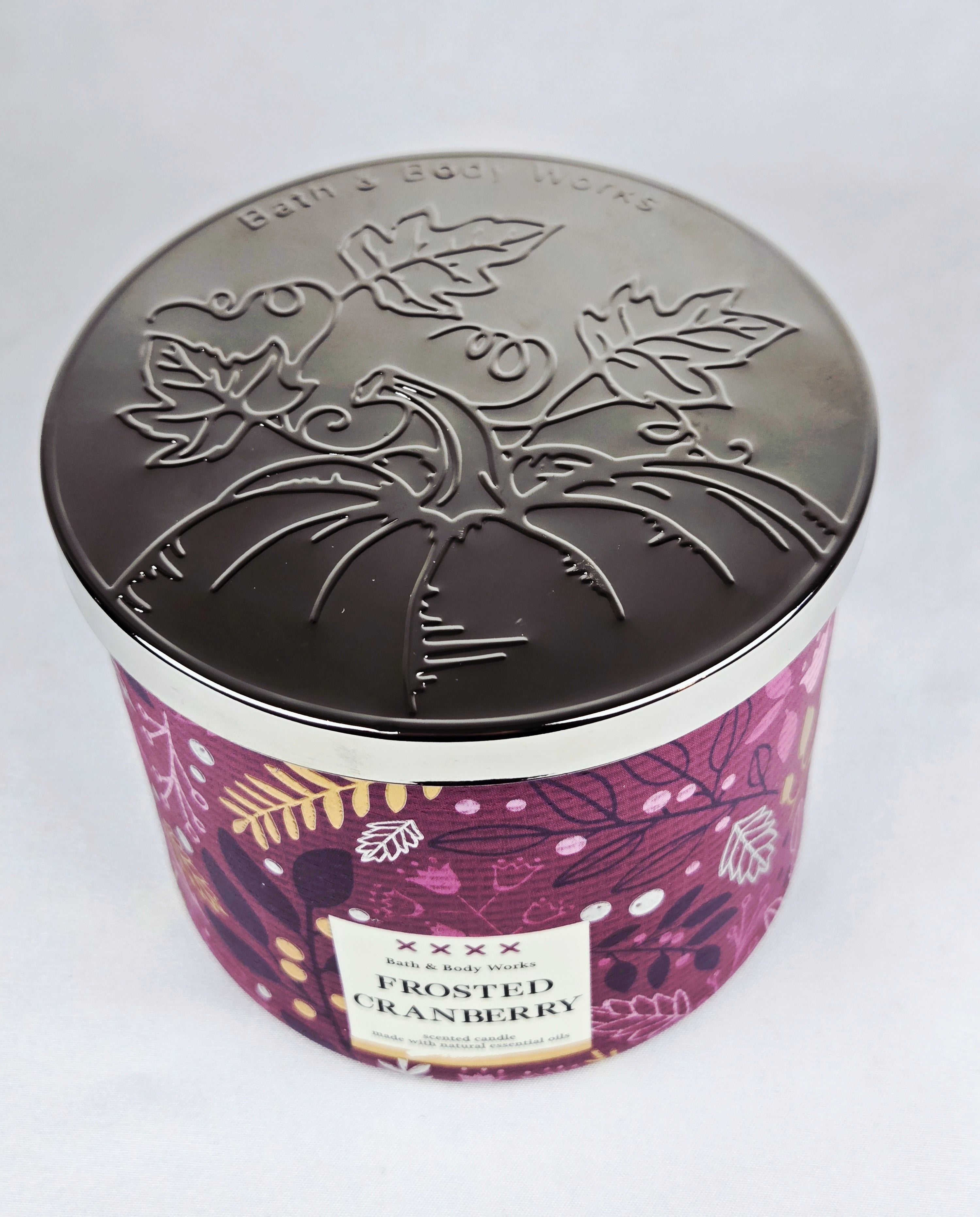 Bath & Body Works Frosted Cranberry 3-Wick Candle | New & Unused | Cozy Winter Hearth Scent