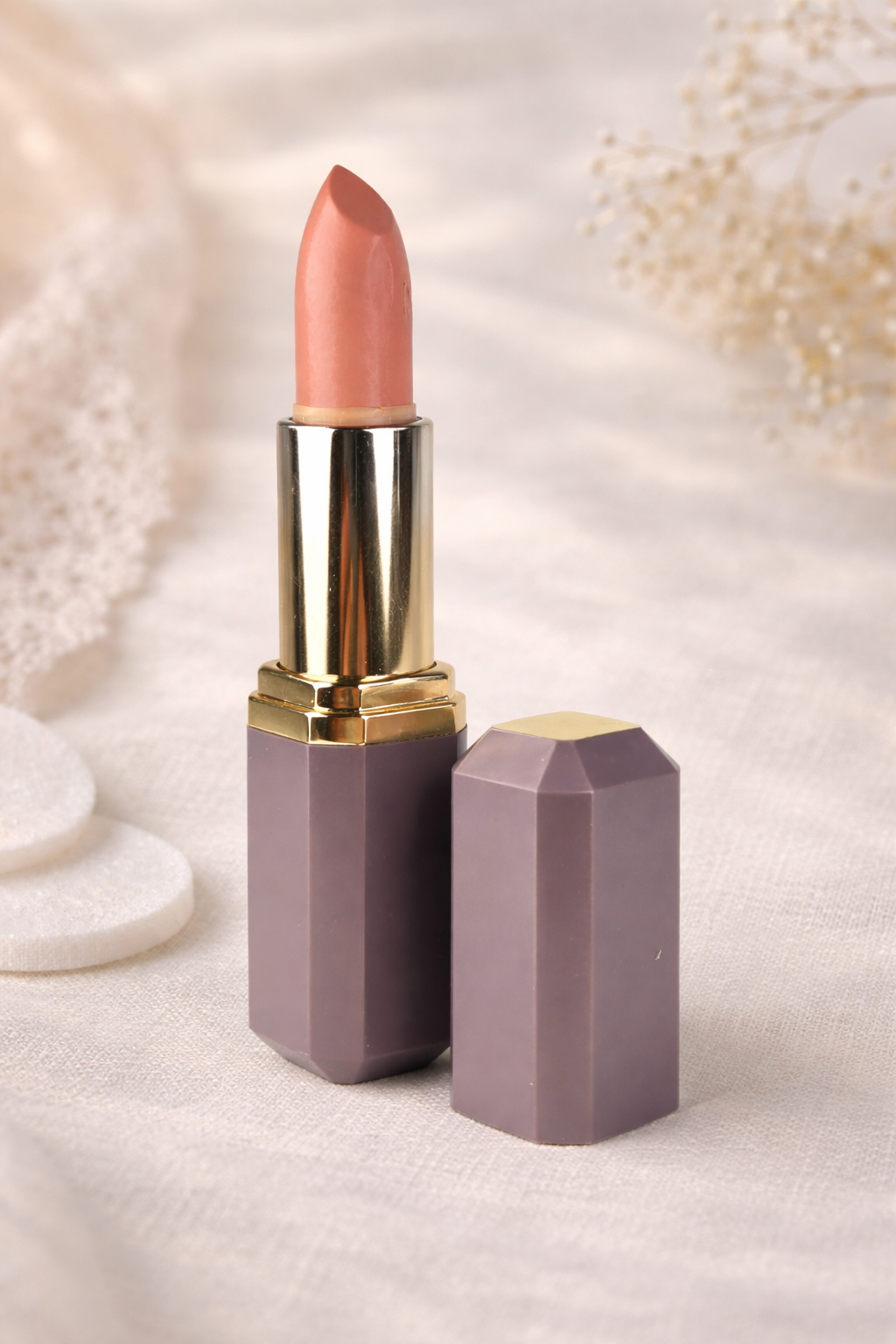L’Oréal Colour Supreme Lipcolour “Real Mauve” – Vintage Lipstick in Faceted Mauve & Gold Case