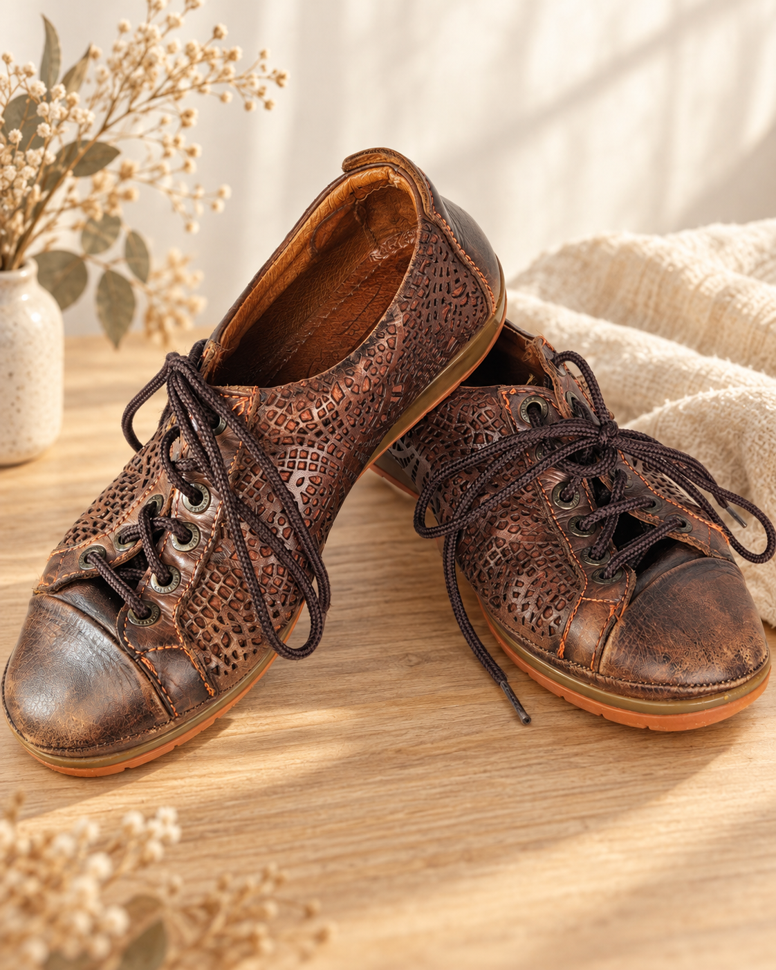 Pikolinos Brown Leather Laser Cut Lace Up Shoes EU 36 Artisan Comfort Oxfords