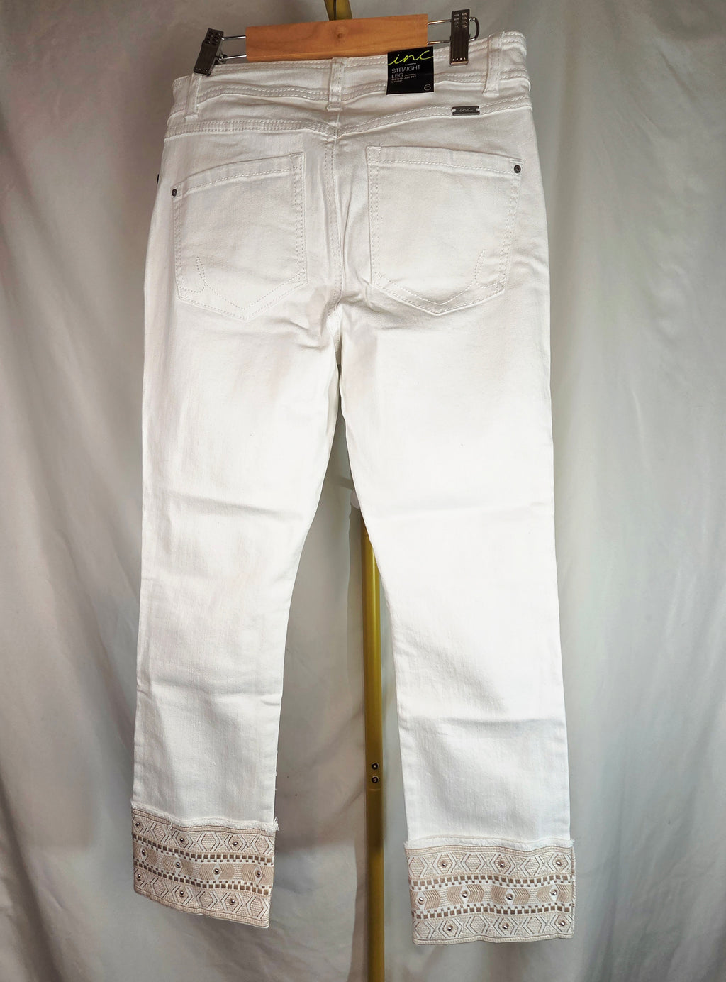 INC International Concepts White Embroidered Cuff Straight Leg Crop Jeans — NWT Size 6