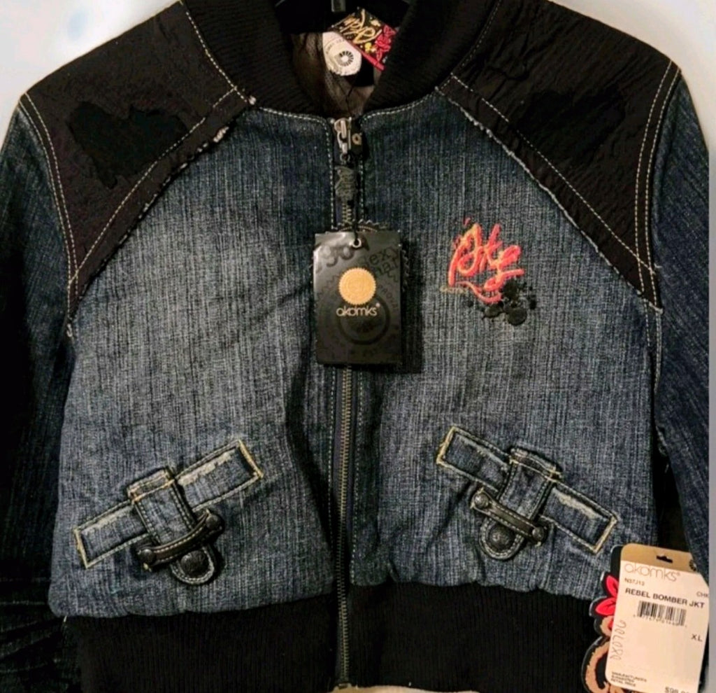 Y2K Akademiks Cropped Denim Bomber Jacket – Embroidered Buckle Detail Zip-Up