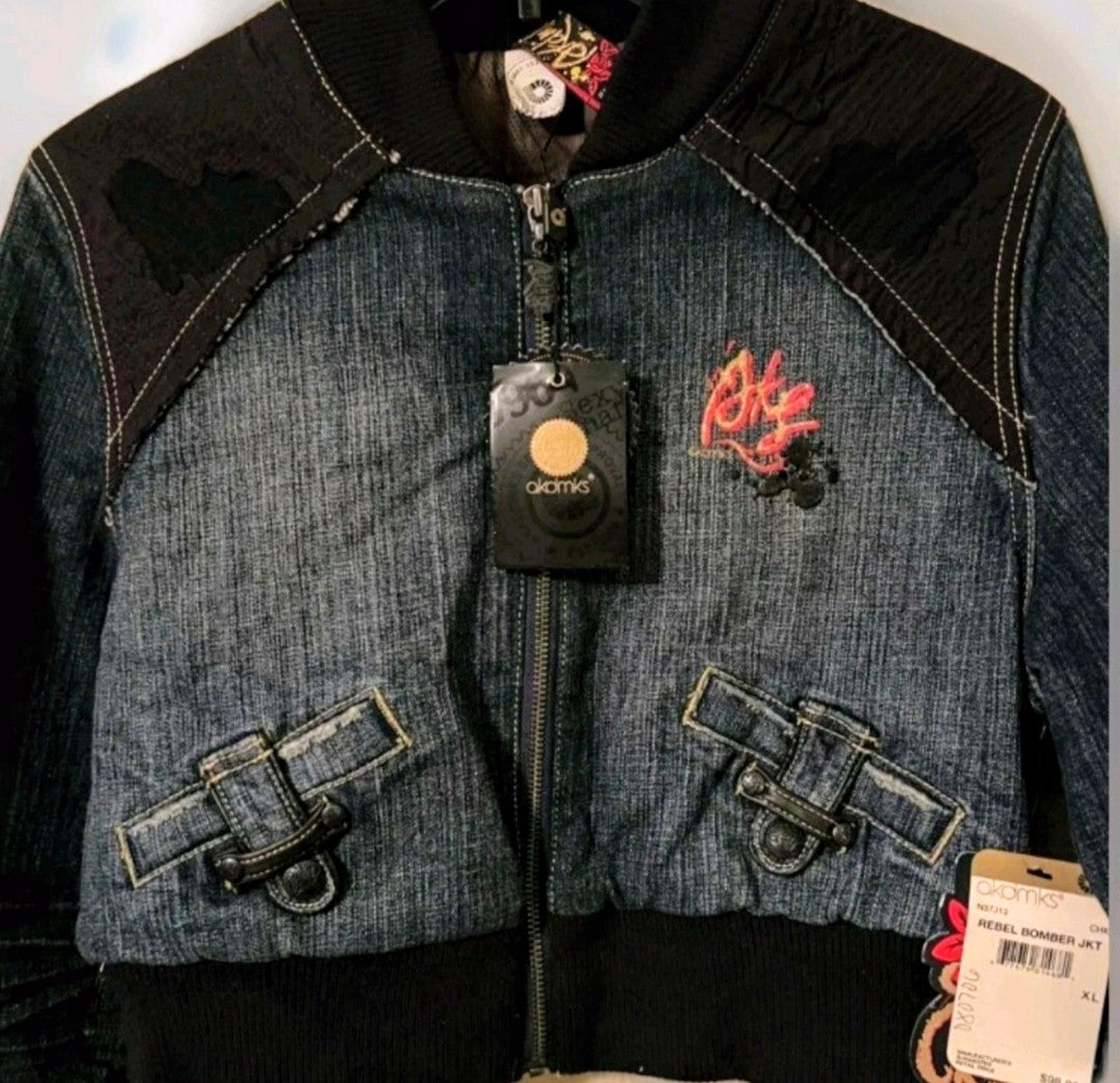 Y2K Akademiks Cropped Denim Bomber Jacket – Embroidered Buckle Detail Zip-Up