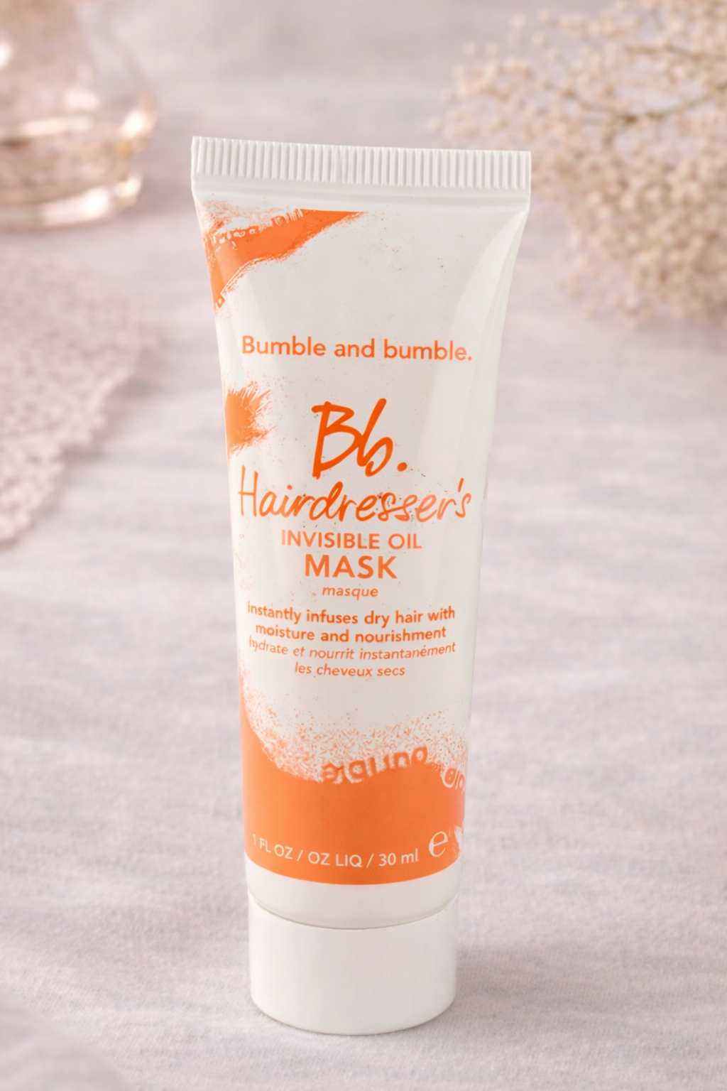 Bumble and bumble Hairdresser’s Invisible Oil Mask – 1 fl oz / 30 ml Travel Size Deep Conditioning Treatment