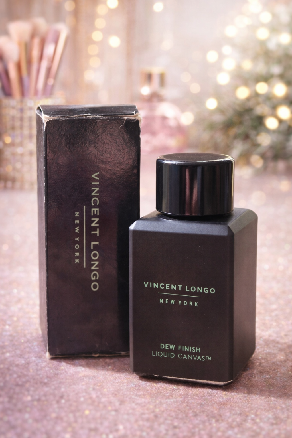 Vincent Longo Vintage Dew Finish Liquid Canvas Primer 04 Warm Beige w/ Box