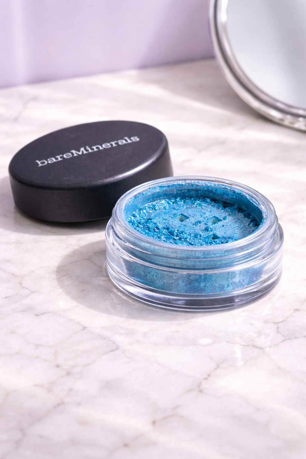 bareMinerals Loose Mineral Eyeshadow Pigment - Deep Blue Shimmer – Discontinued Shade “Ell-If-I-Know”