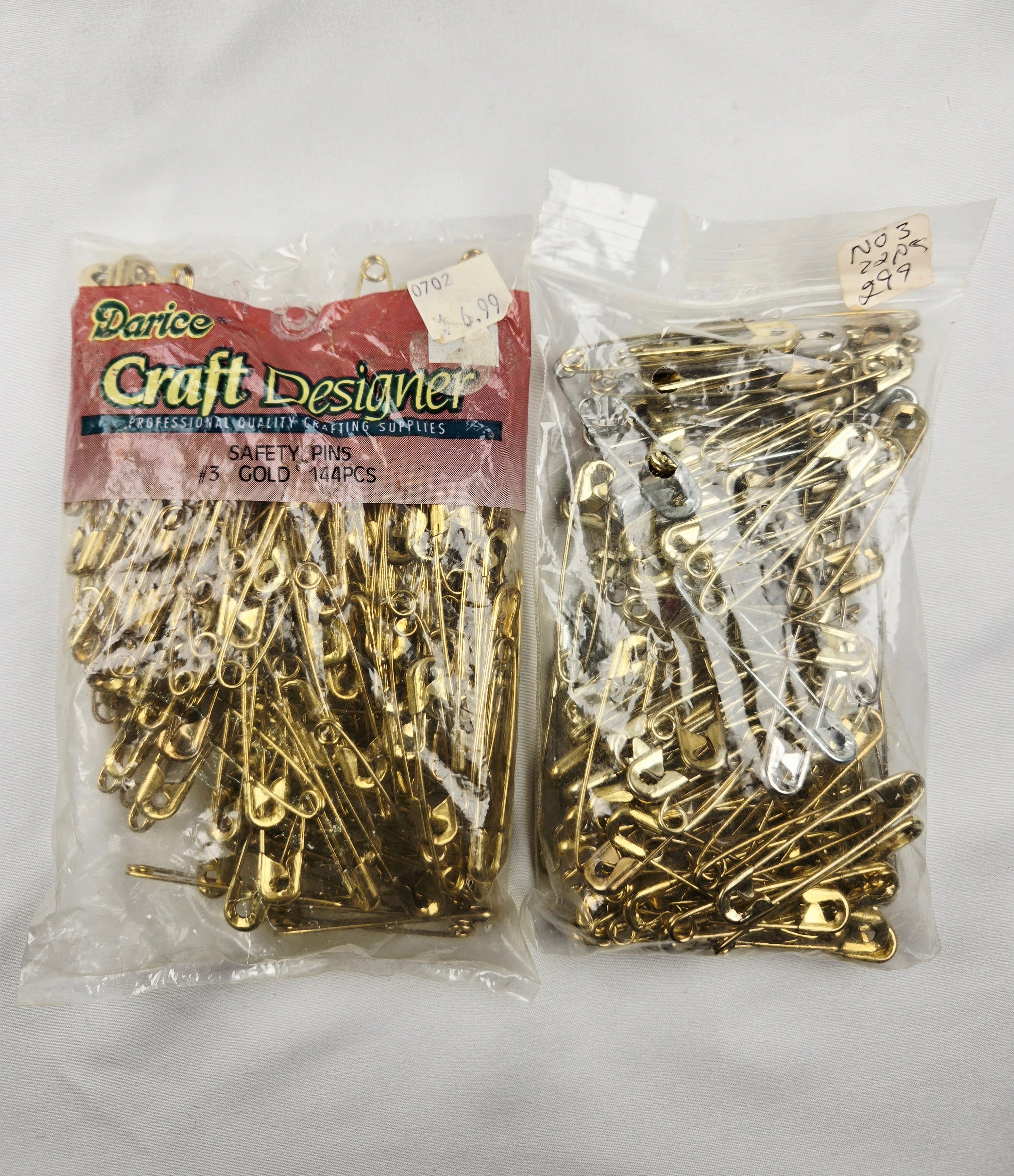Safety Pins Vintage — Gold- Mixed Craft & Sewing Lot (Approx. 288 pcs)
