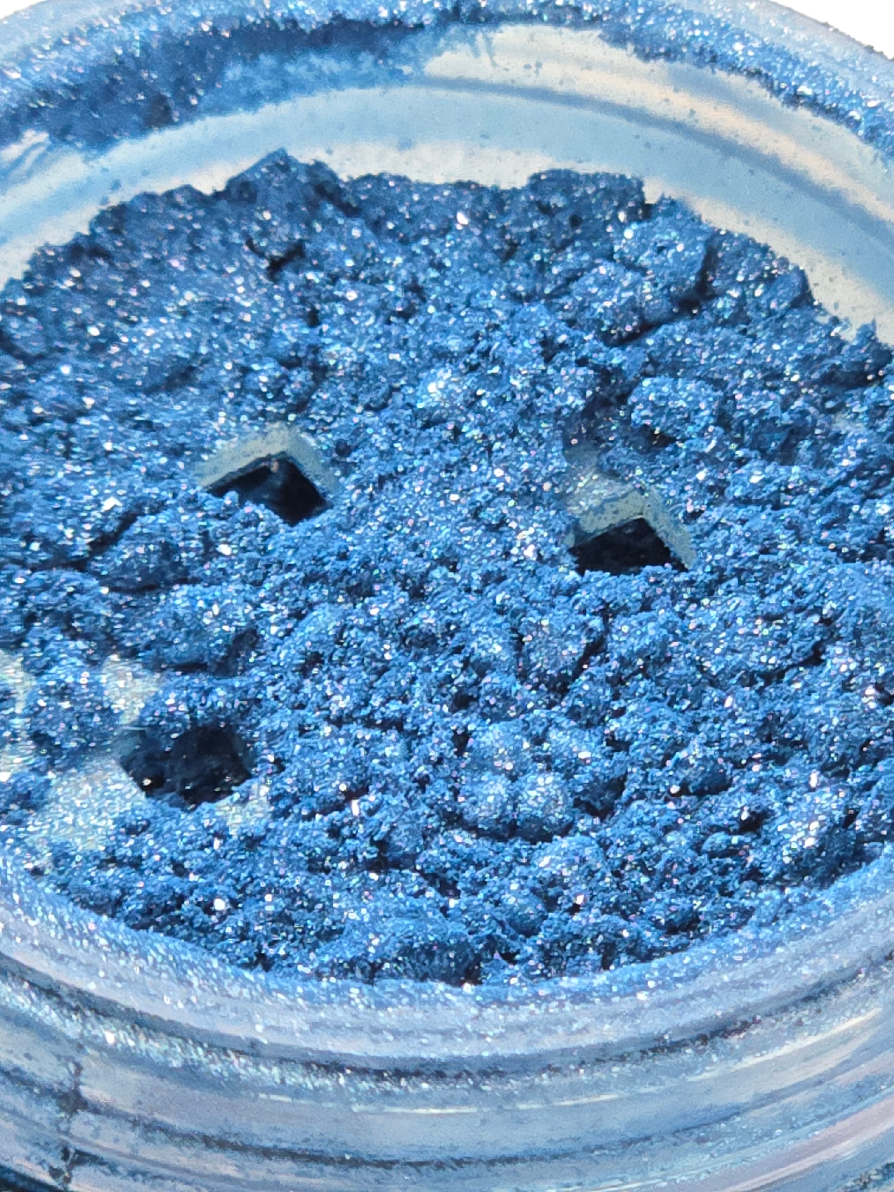bareMinerals Loose Mineral Eyeshadow Pigment - Deep Blue Shimmer – Discontinued Shade “Ell-If-I-Know”