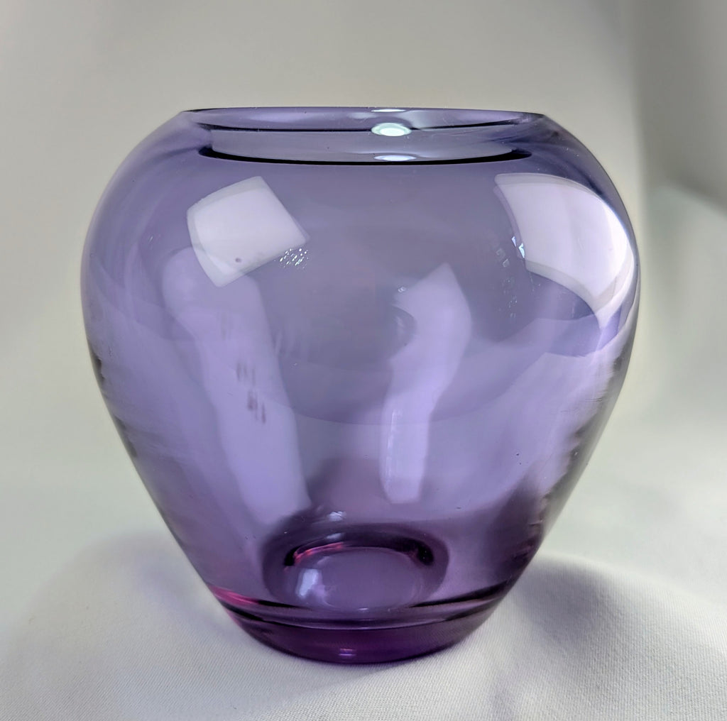 Vintage Hand Blown Alexandrite Style Purple Studio Art Glass MCM Vase | Rounded Lilac Glass Display Piece