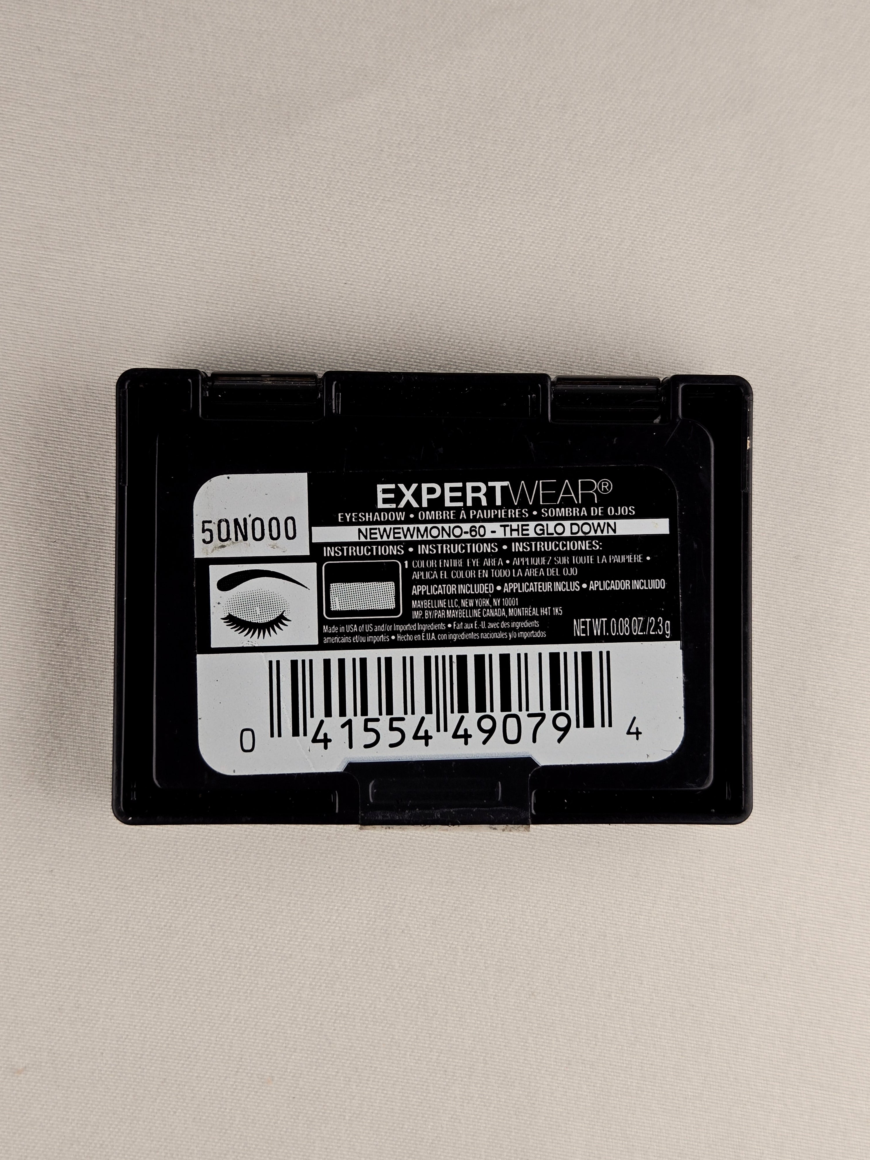 Maybelline New York Expert Wear Eyeshadow 60S “The Glo Down” – Vintage Peach Champagne Shimmer Shadow