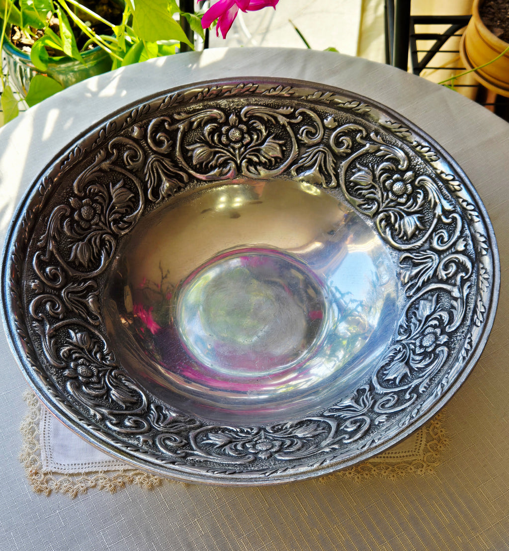 Wilton Armetale RWP Pewter Bowl – Embossed Floral Design | Vintage American Pewter