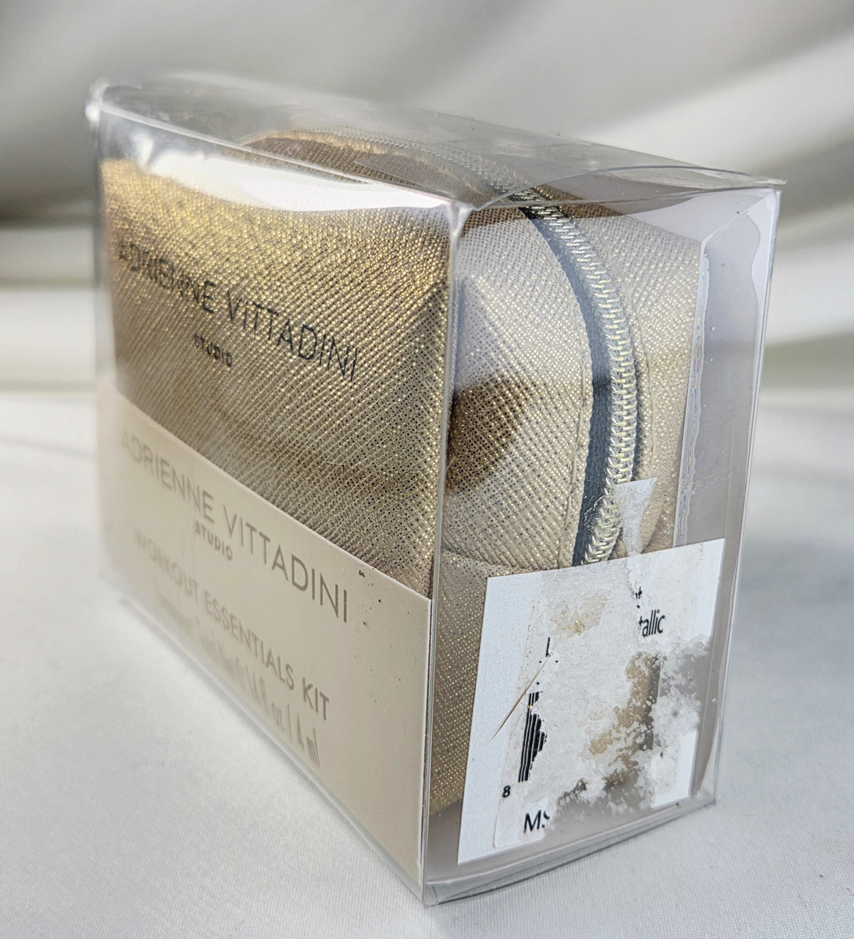 Adrienne Vittadini Studio Workout Essentials Kit Gold Travel Beauty Bag New Old Stock