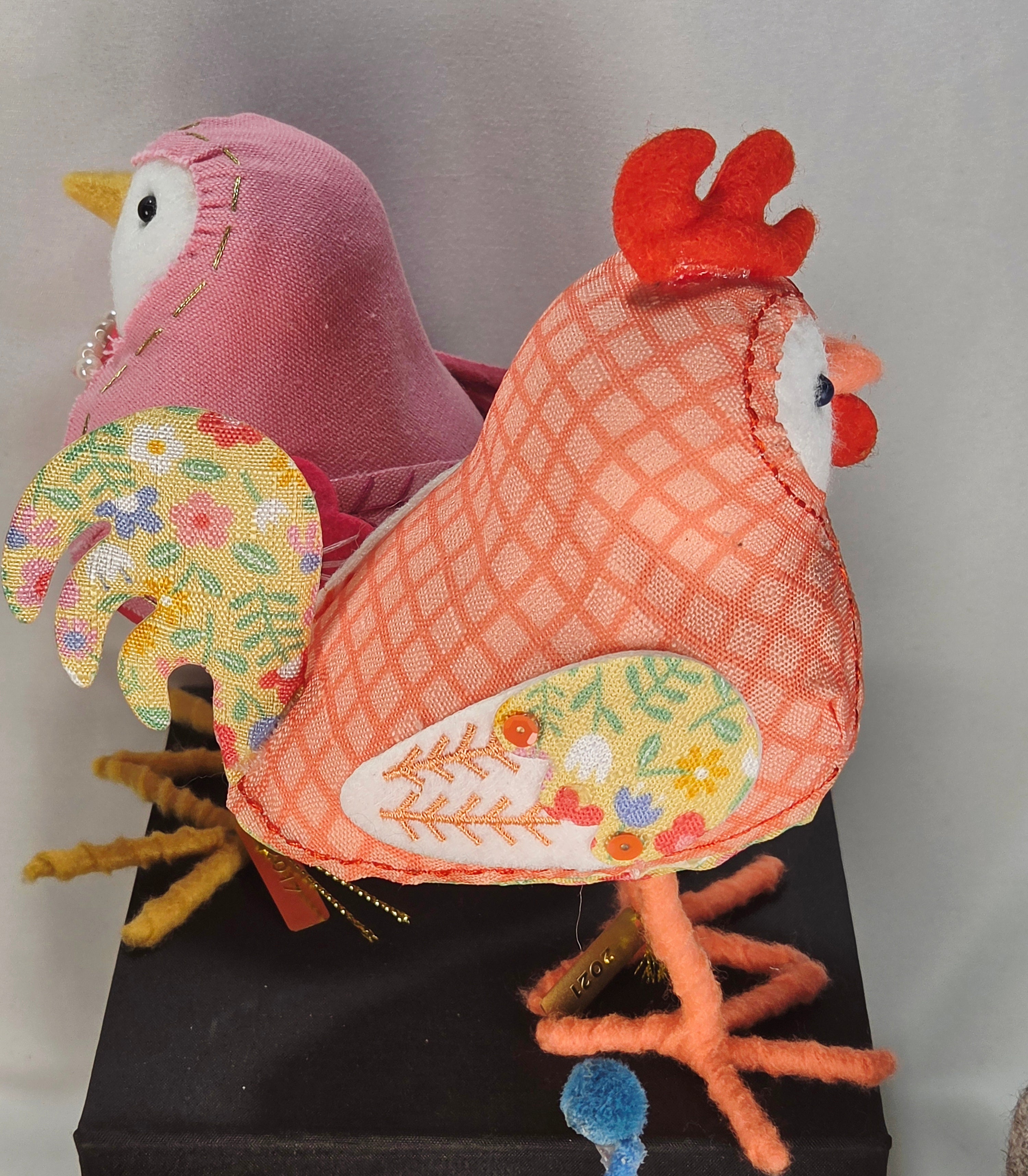 Spritz Birds Set of 5 Beezy Saffron Wheatly Blossom Coopster Plush Decor Collection