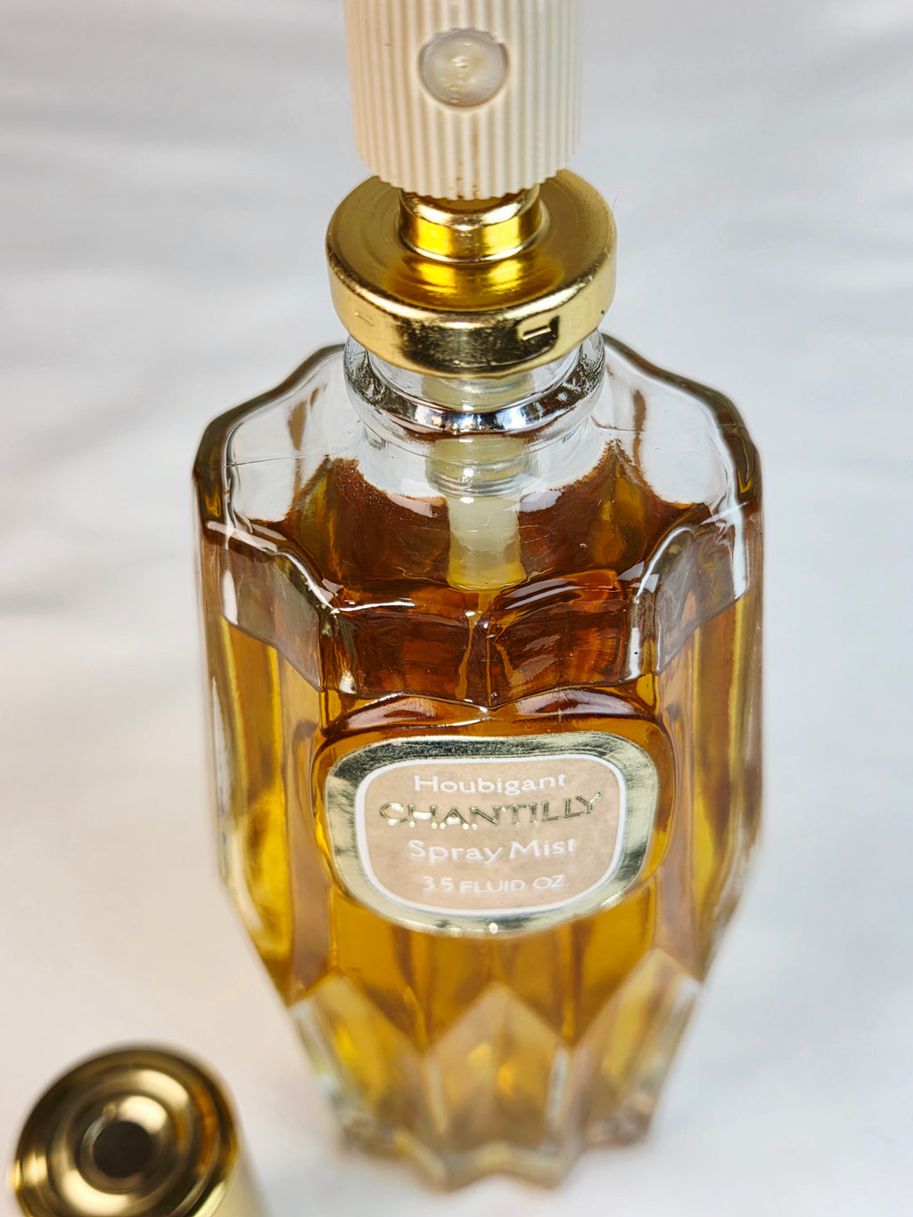 Houbigant Chantilly Spray Mist 3.5 oz Vintage Perfume Fragrance Faceted Glass Bottle