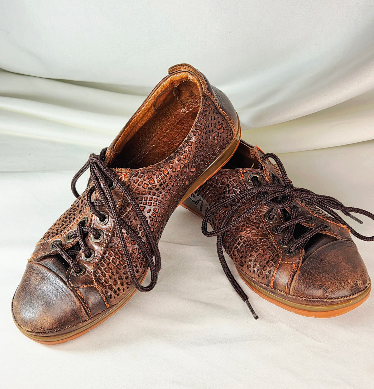 Pikolinos Brown Leather Laser Cut Lace Up Shoes EU 36 Artisan Comfort Oxfords