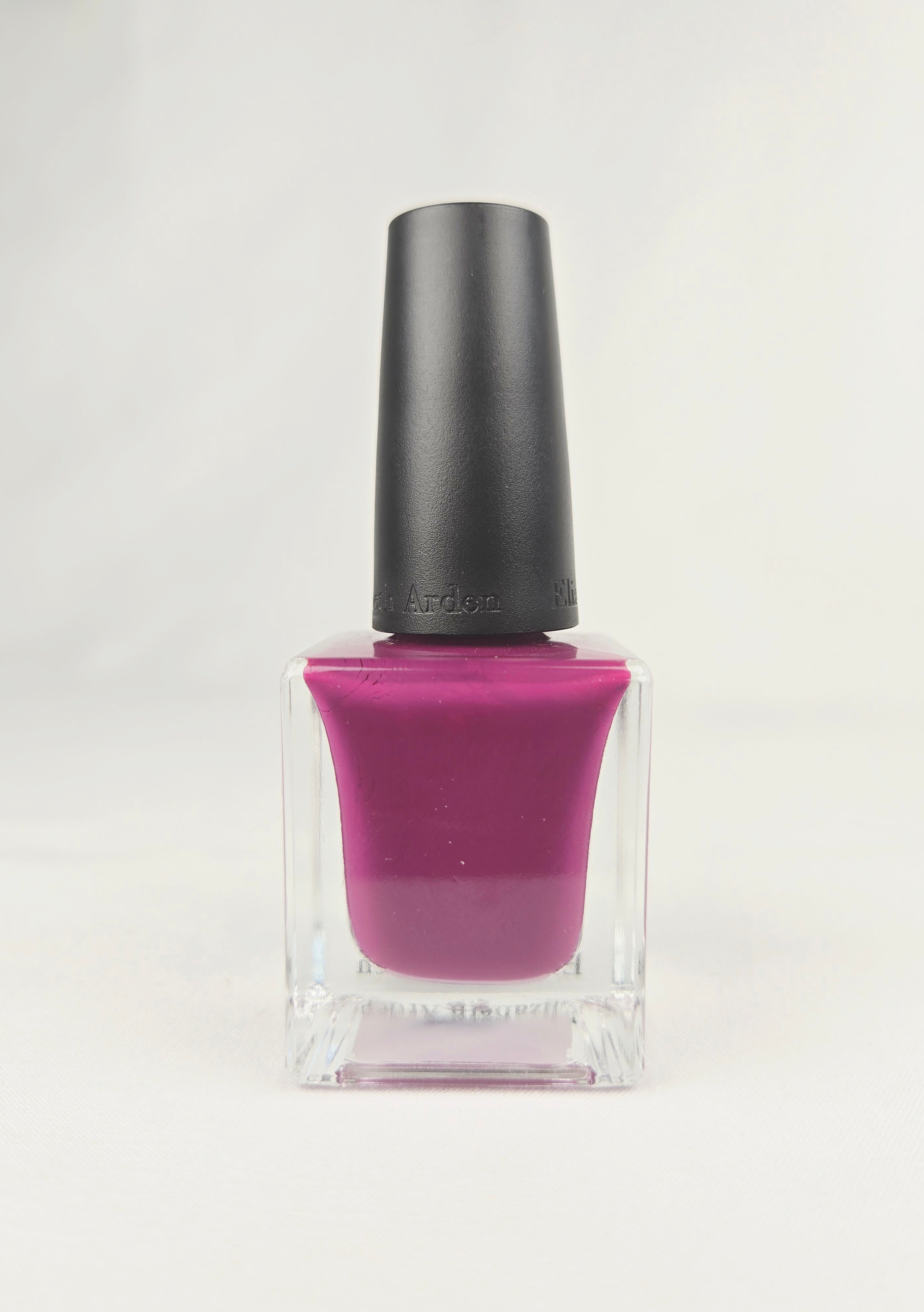 Elizabeth Arden Nail Lacquer Buckingham Blackberry C 5600-56 – New Berry Plum with Subtle Shimmer