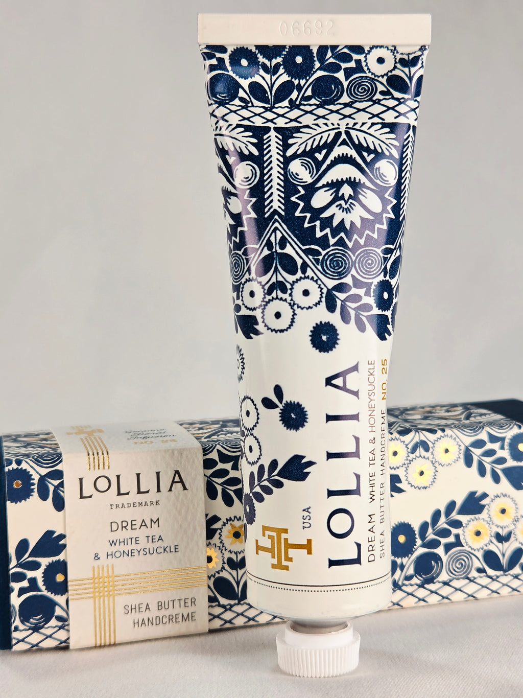 LOLLIA Dream White Tea & Honeysuckle Shea Butter Handcreme No. 25 1.25oz New In Box