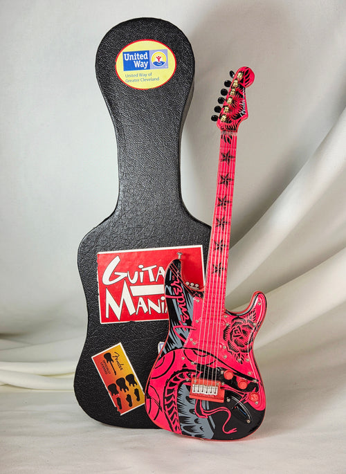 2010 Fender GuitarMania Serpent Rose Miniature Stratocaster Westland United Way Case