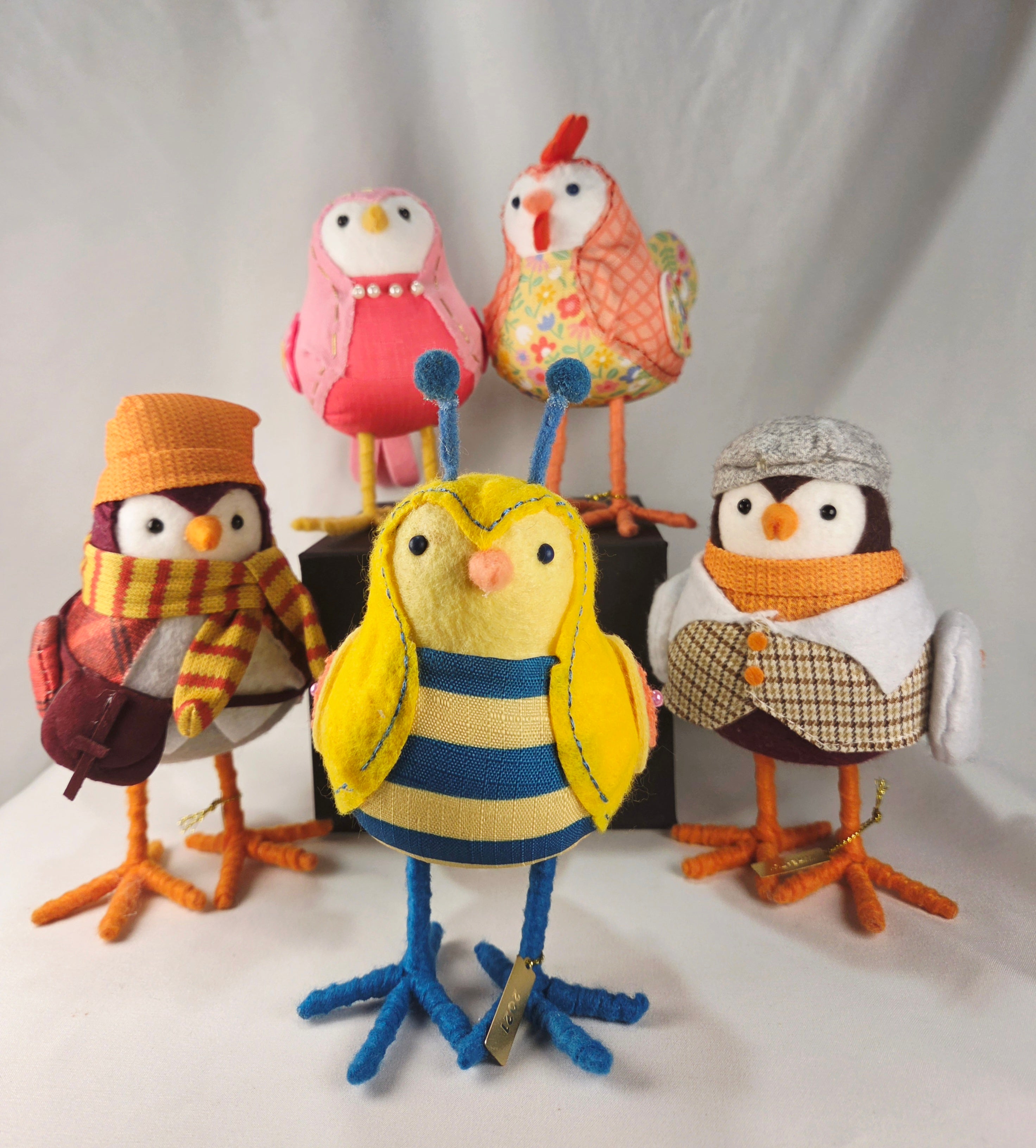 Spritz Birds Set of 5 Beezy Saffron Wheatly Blossom Coopster Plush Decor Collection