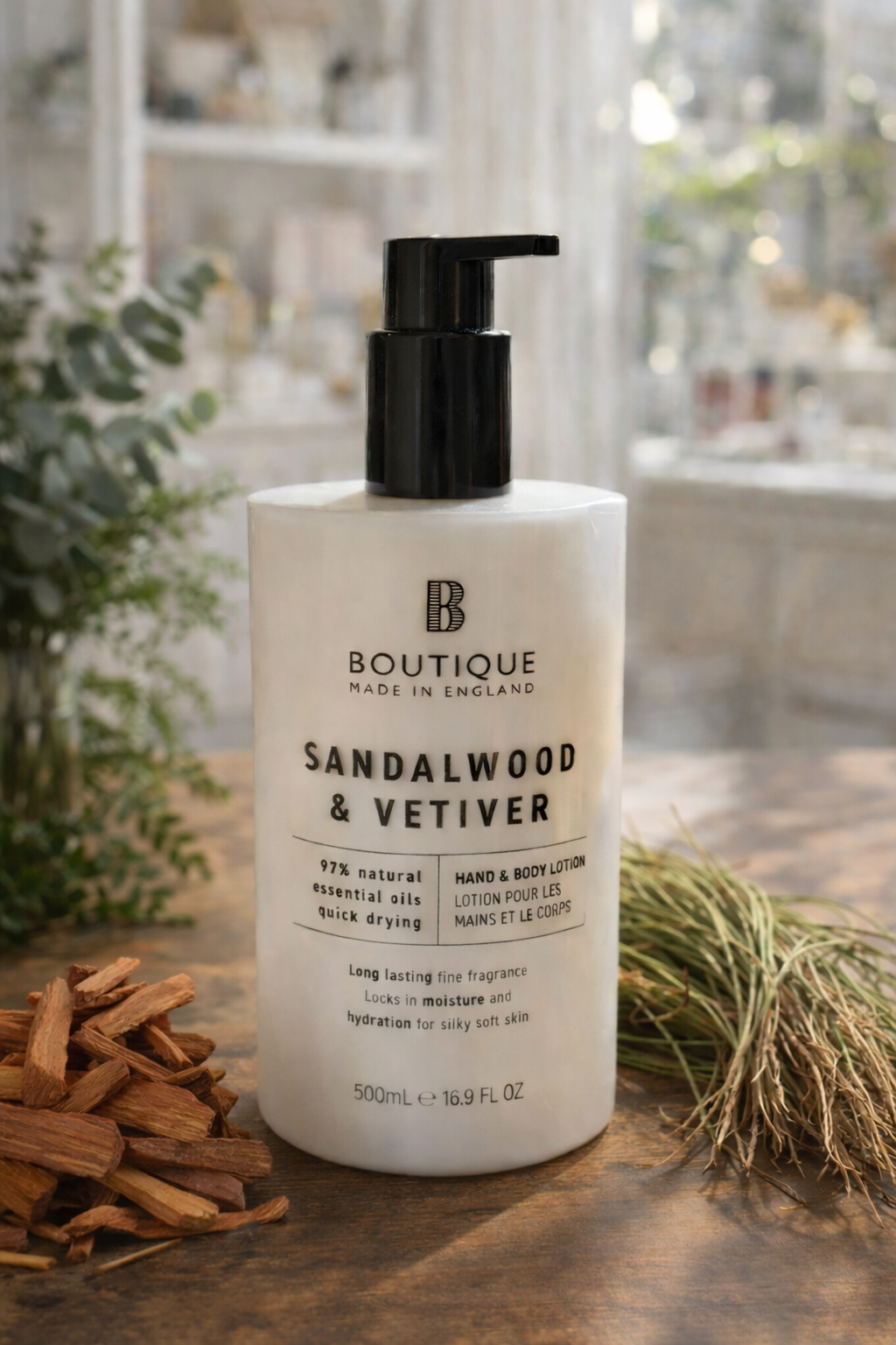 Boutique Made in England Sandalwood & Vetiver Hand & Body Lotion 500mL | Natural Essential Oils Moisturizing Lotion