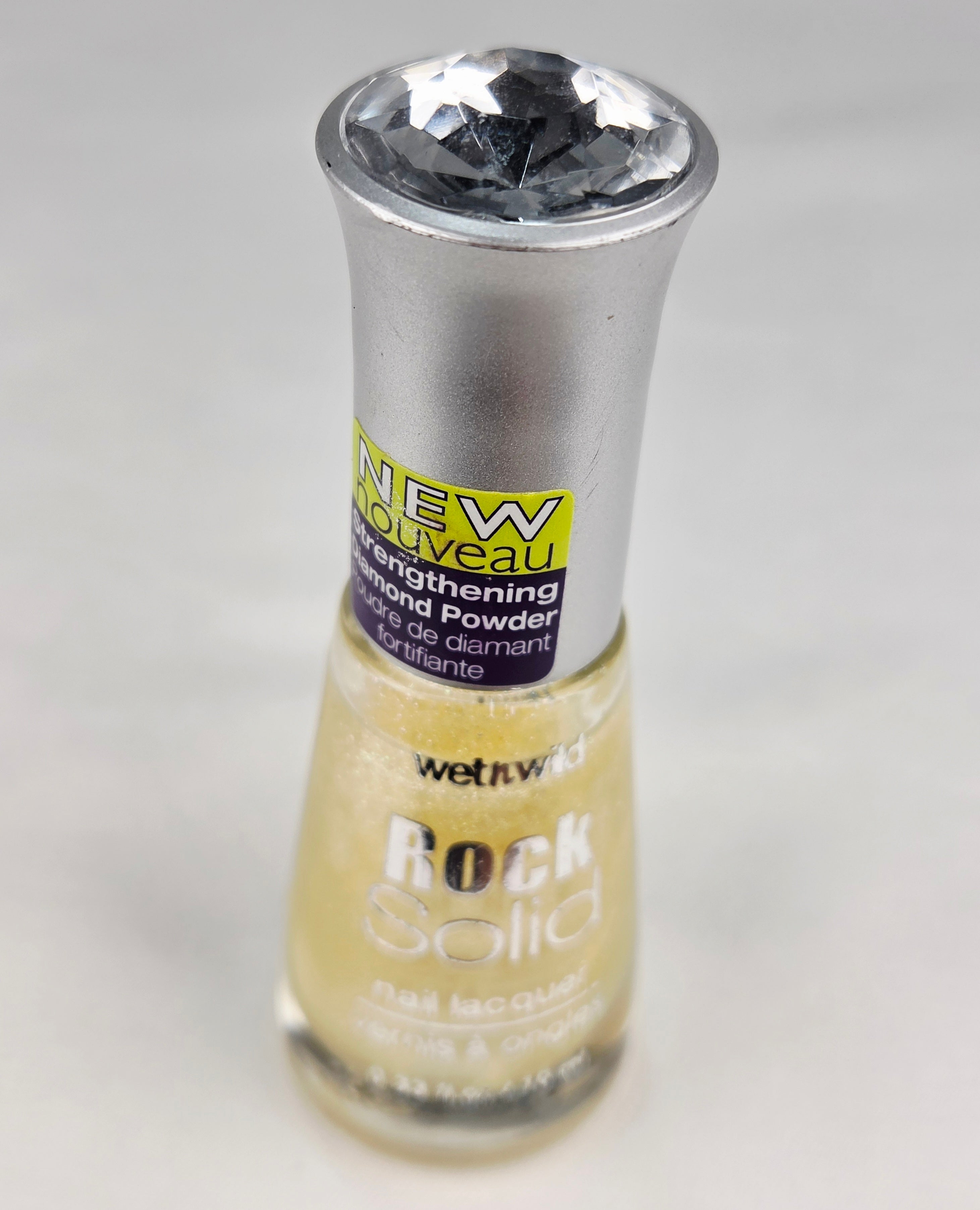 Wet n Wild Rock Solid Sparkling Diamonds 224 Vintage Diamond Powder Nail Polish Shimmer Collectible