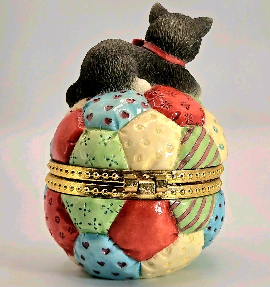 1997 Priscilla Hillman Patchwork Kitten Trinket Box Enesco Keepsake Jewelry Box