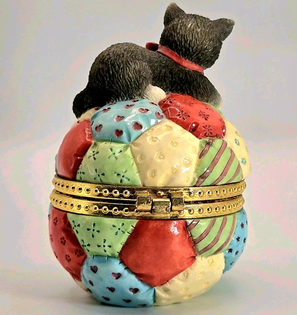 1997 Priscilla Hillman Patchwork Kitten Trinket Box Enesco Keepsake Jewelry Box