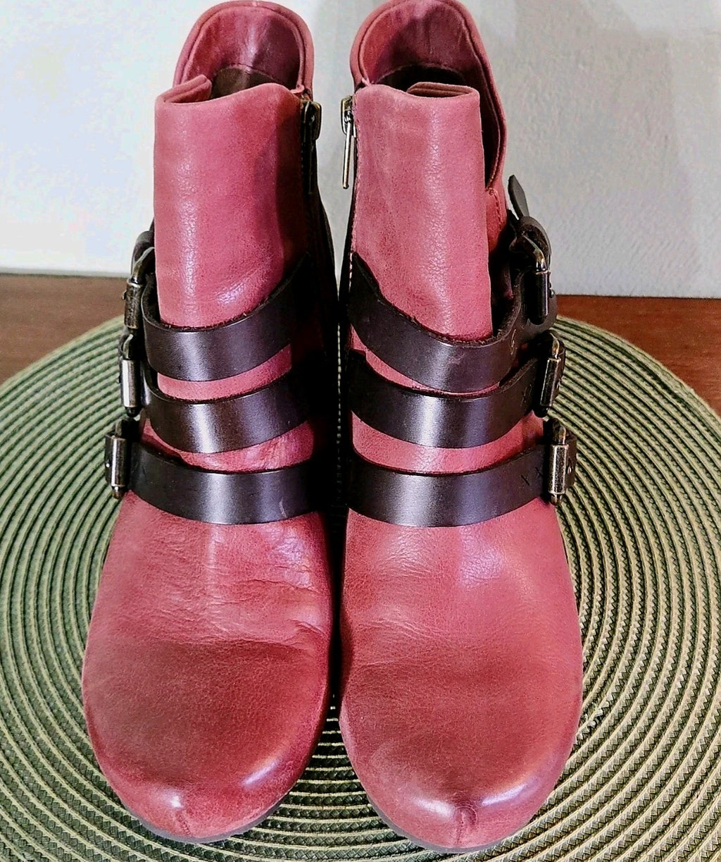 OTBT Lasso Red Oak Leather Buckle Ankle Boots Women’s Size 9